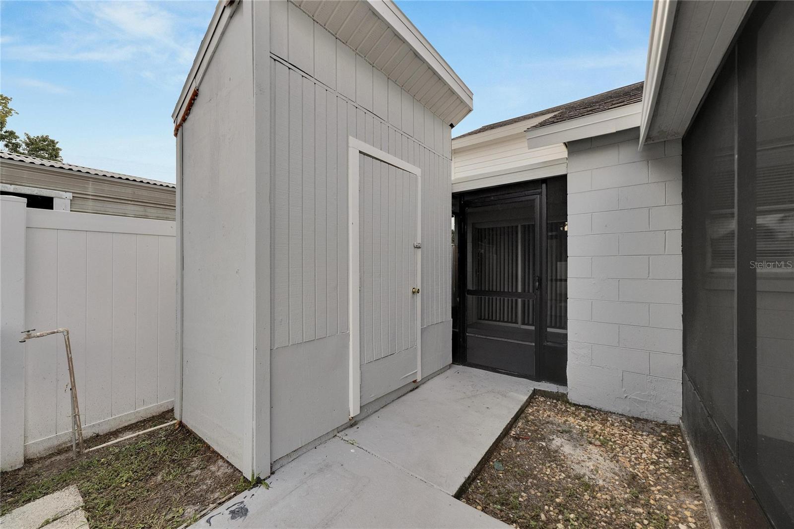 Storage shed