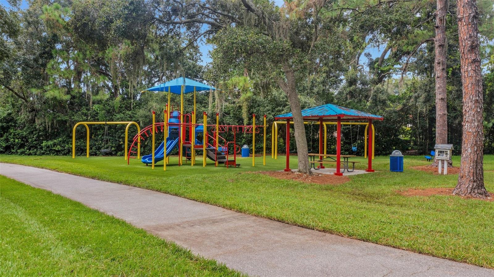 Playground at Lake Front Park