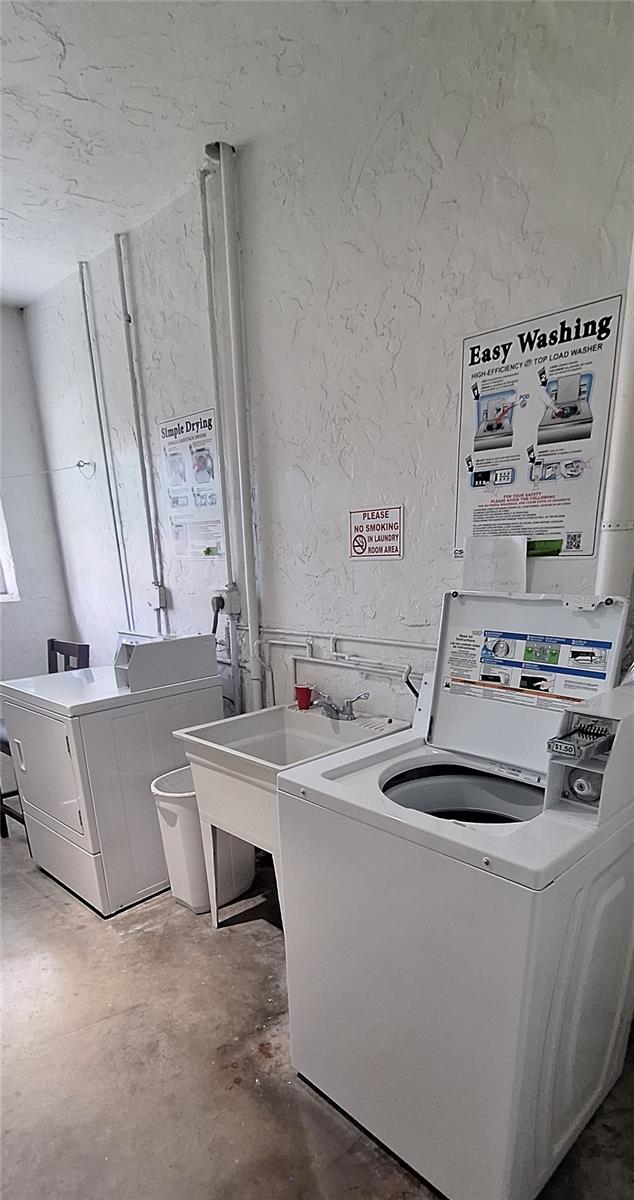 Common Area Laundry Room