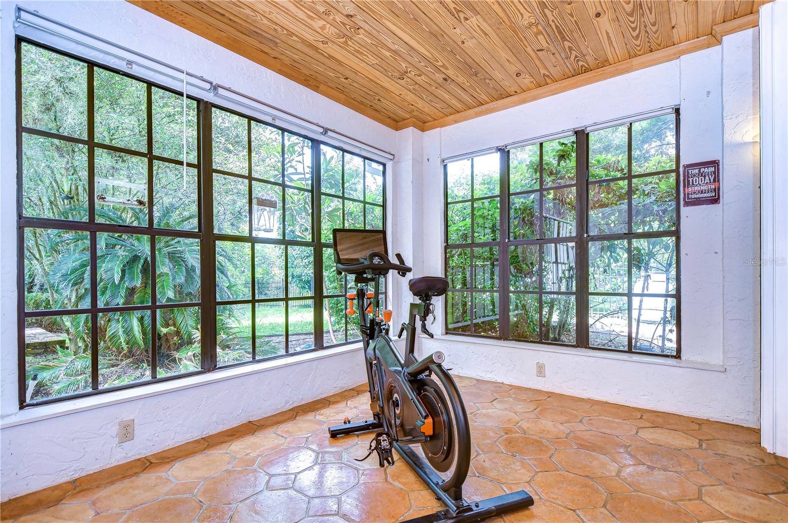 Stunning sunroom!