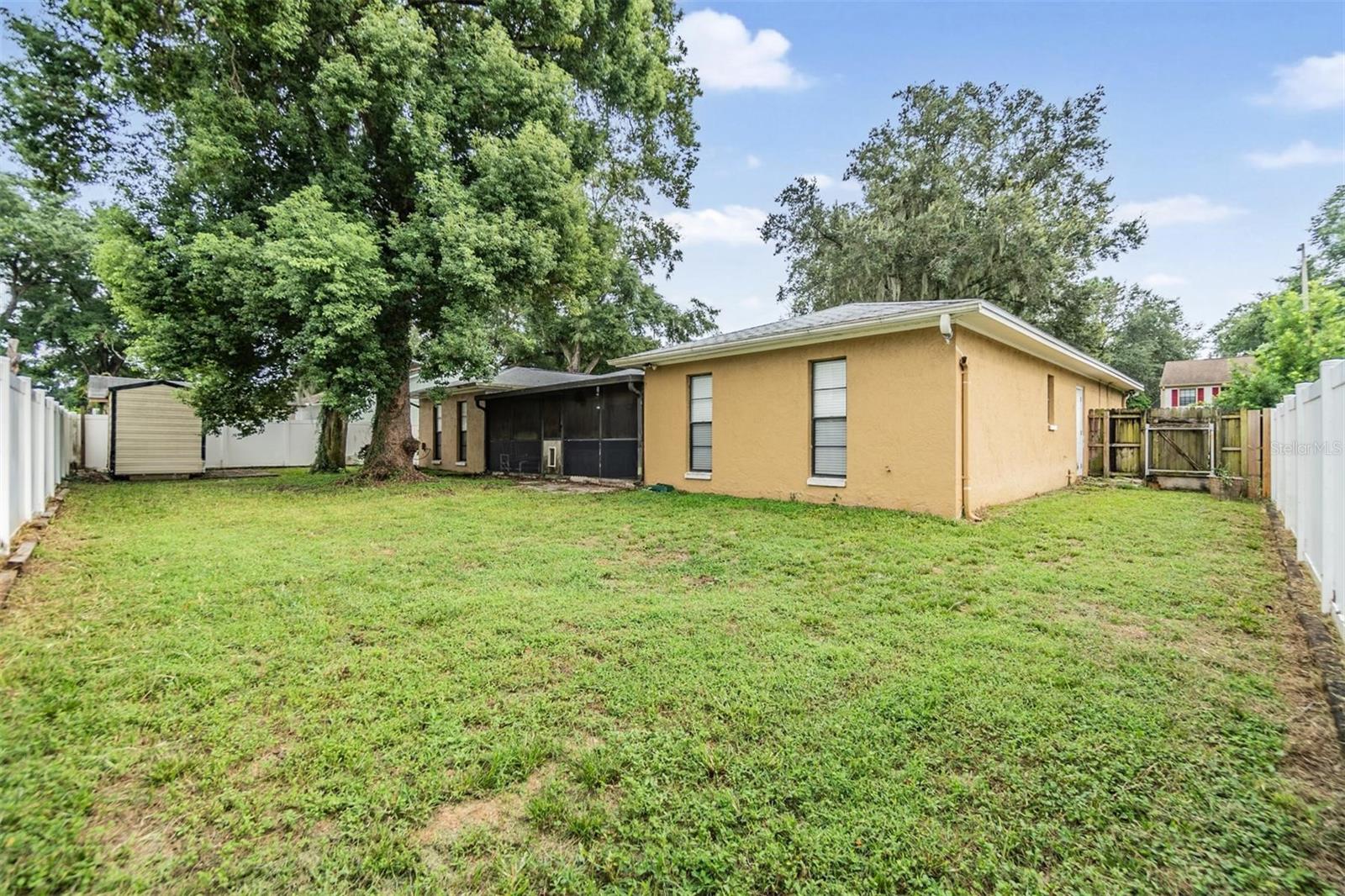 Large Fenced in Yard