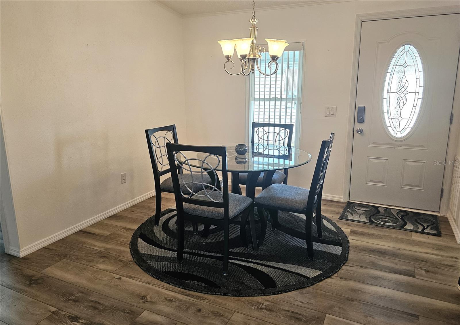 Dining Area, Dinette Set Included