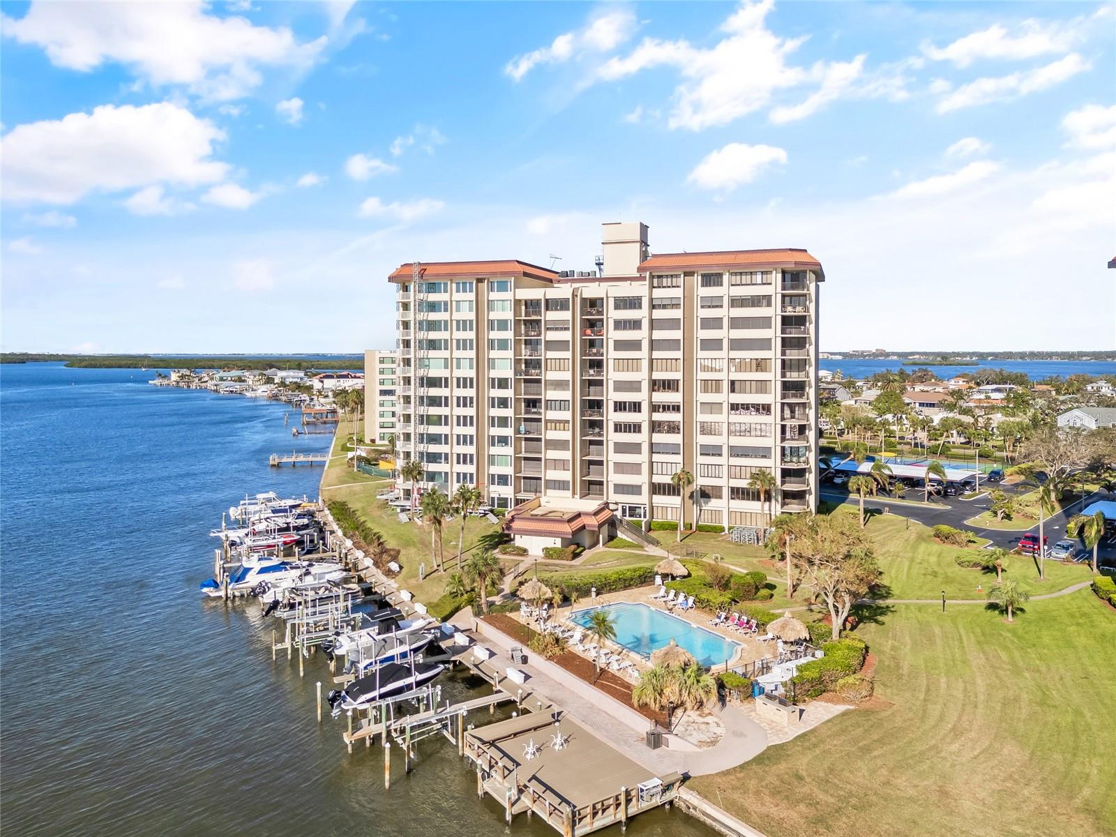 736 Island Way- Overlooking the Intercoastal Waterway