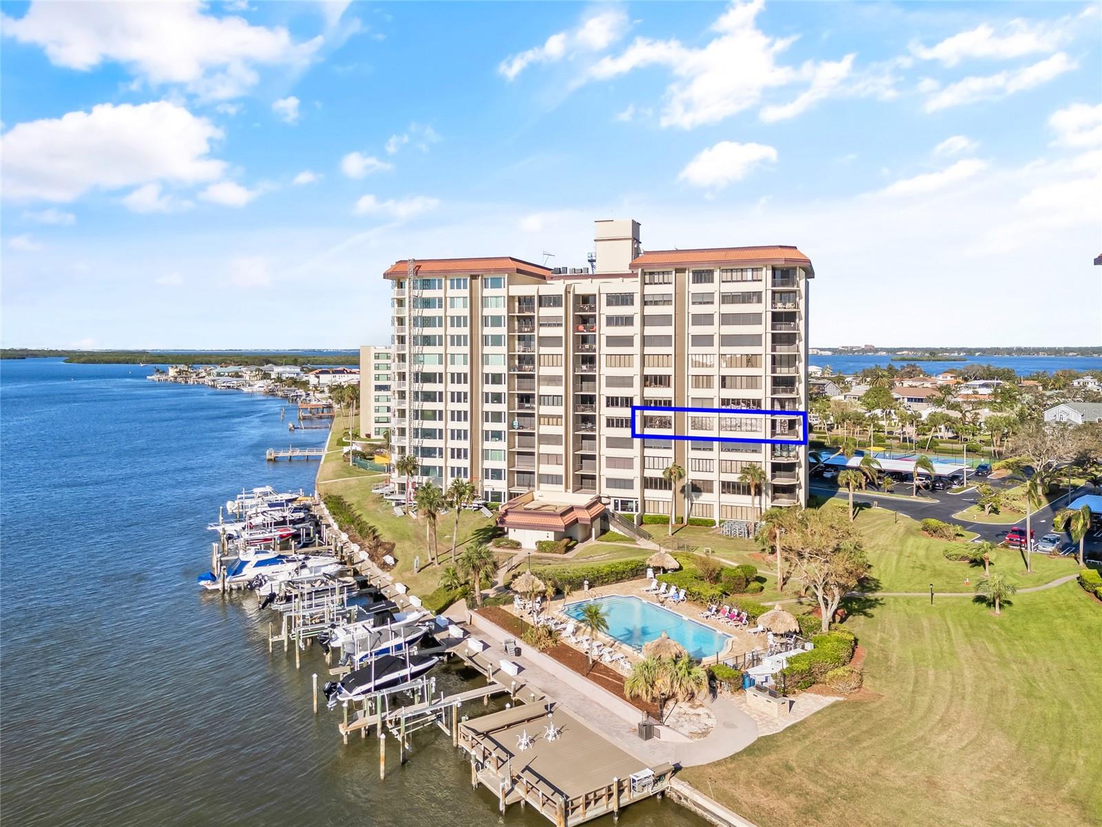 5th Floor - Corner unit with Intercoastal water views and partial Gulf Beach views from Clearwater beach