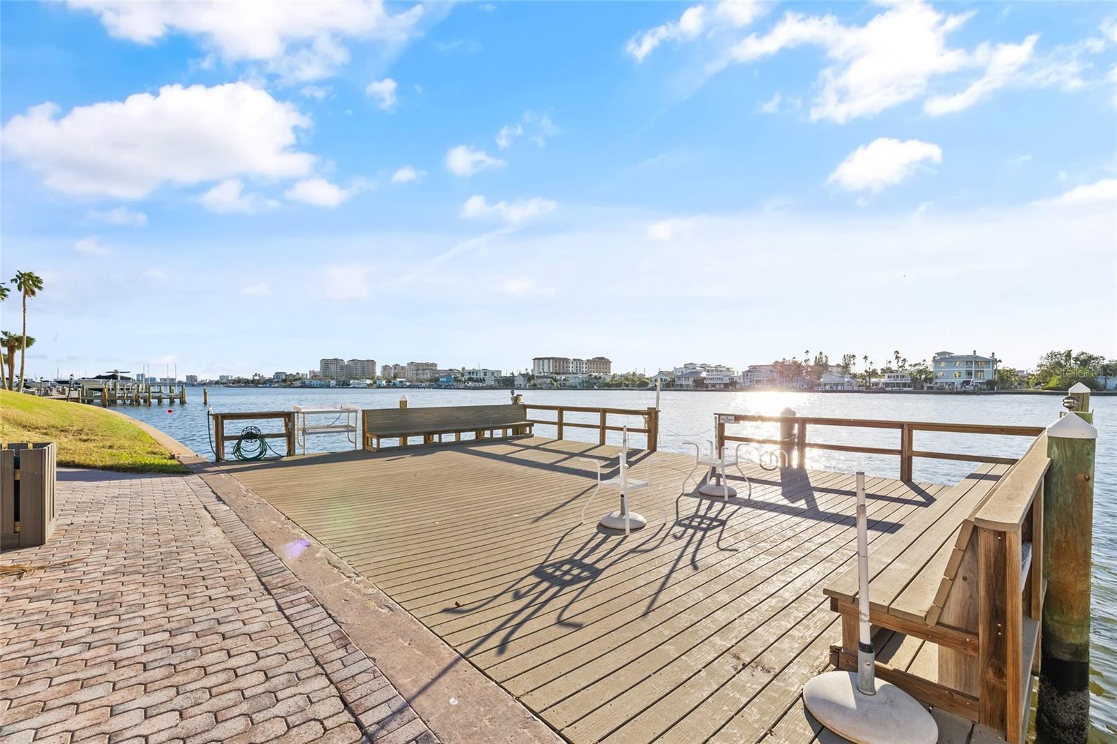 Private desk access to the Intercoastal waterway.