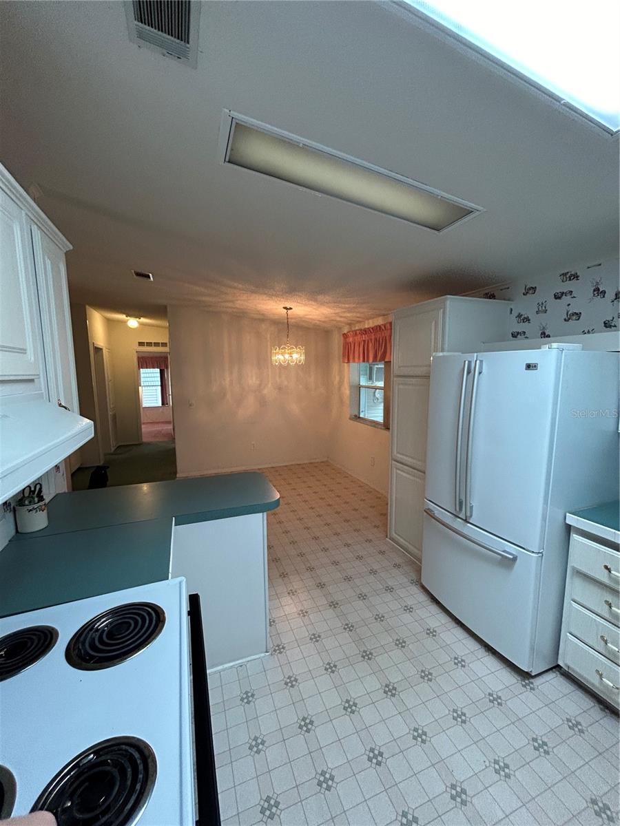 Kitchen/Diningroom