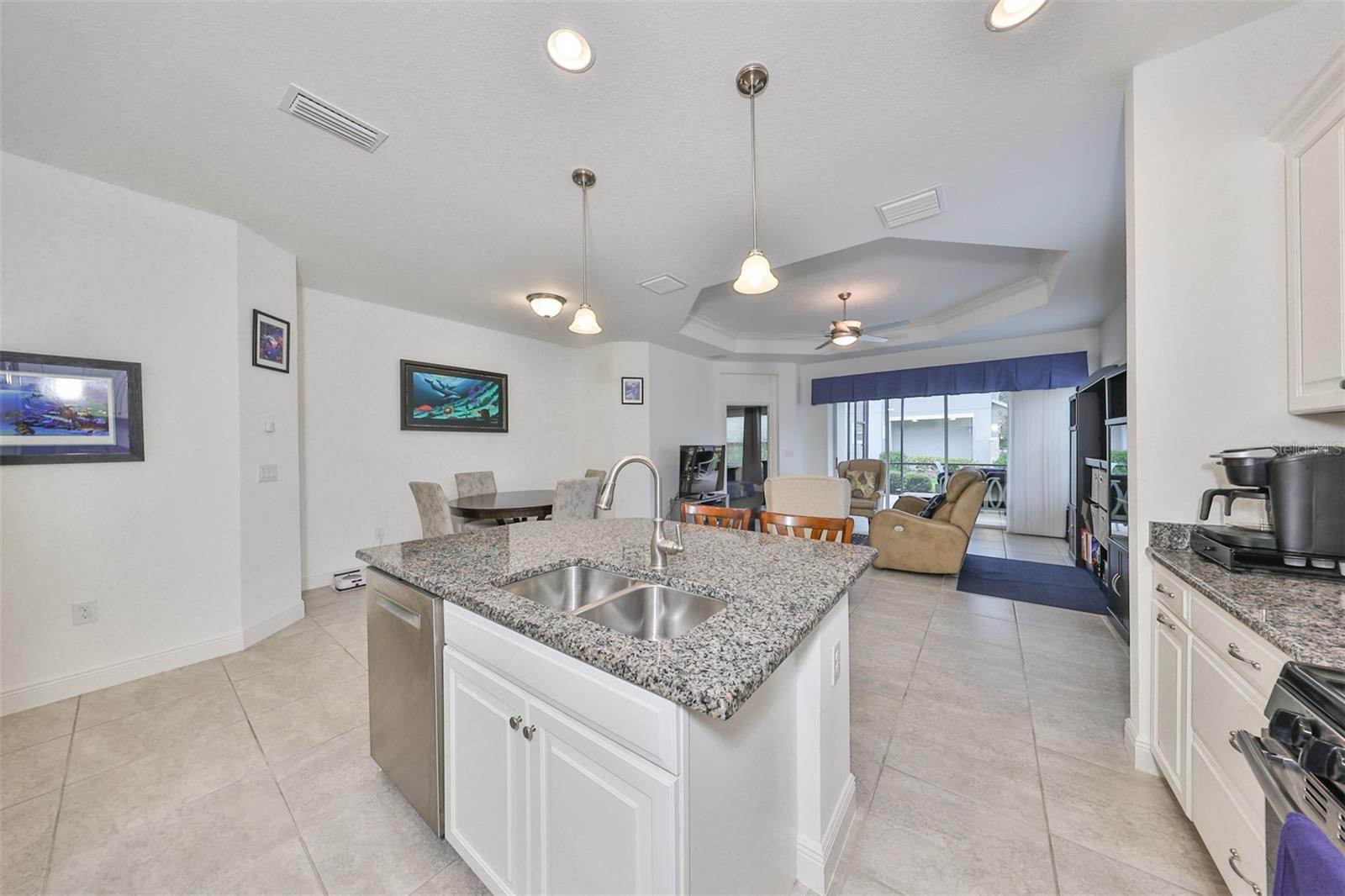 Kitchen/Family Room