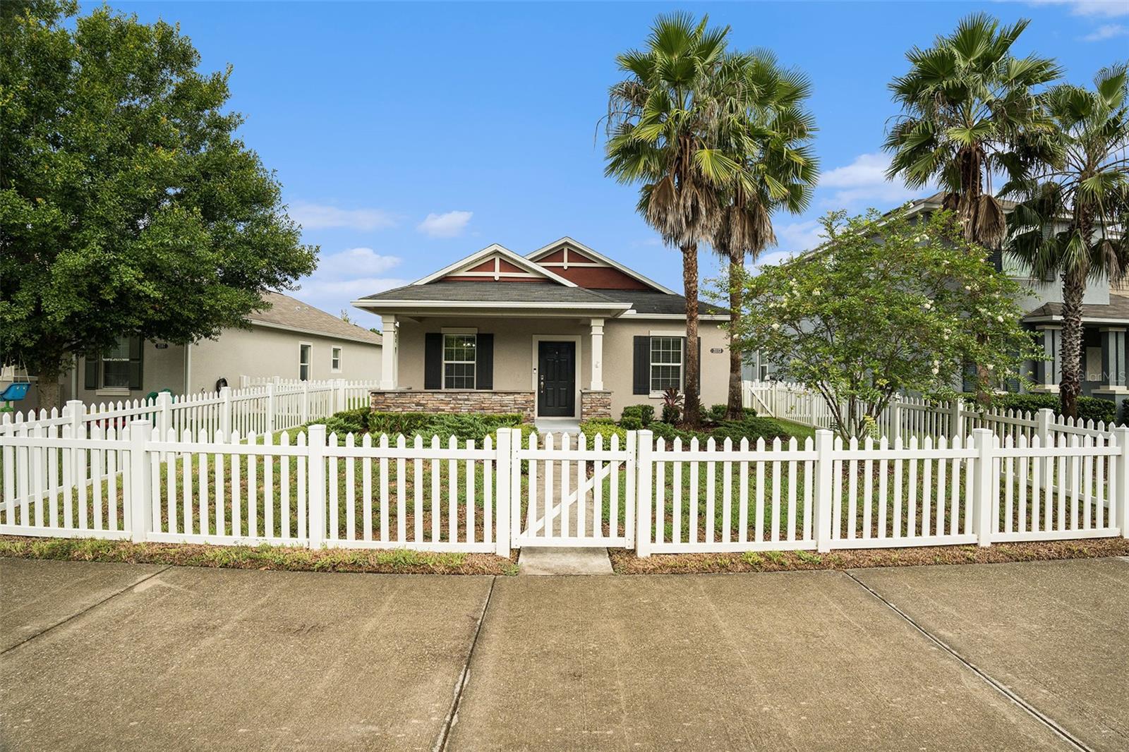 This home is SO cute and offers a fully fenced front yard.