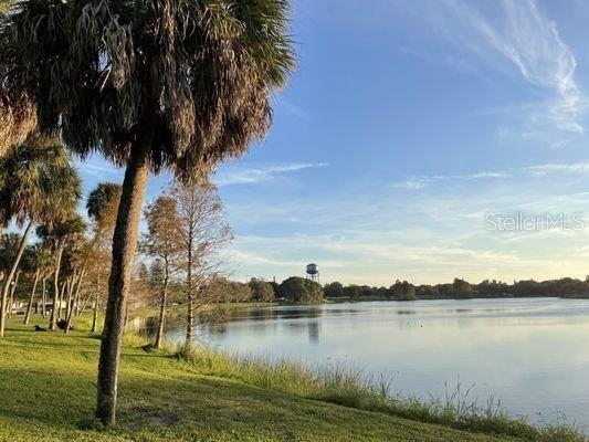 crescent lake park