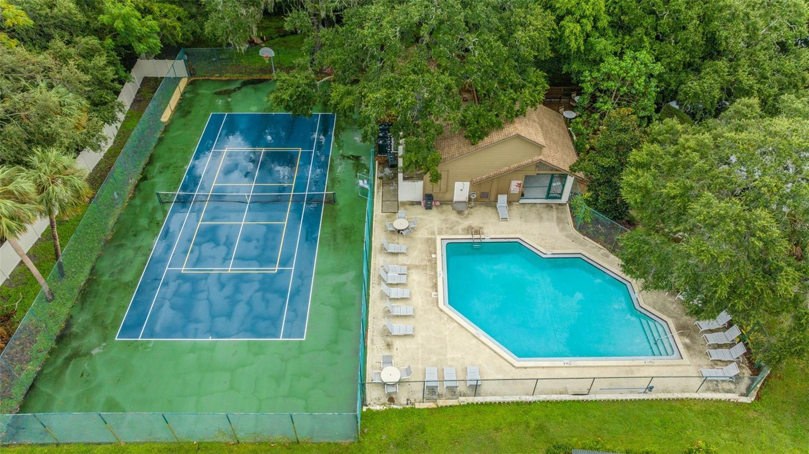 Community Pool and Tennis Court!