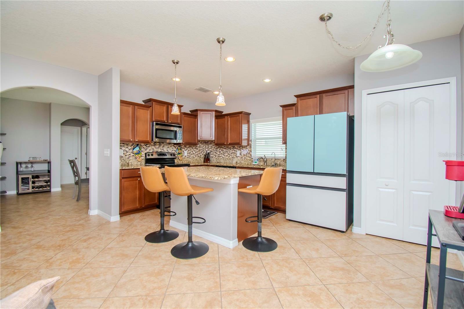 Kitchen with island