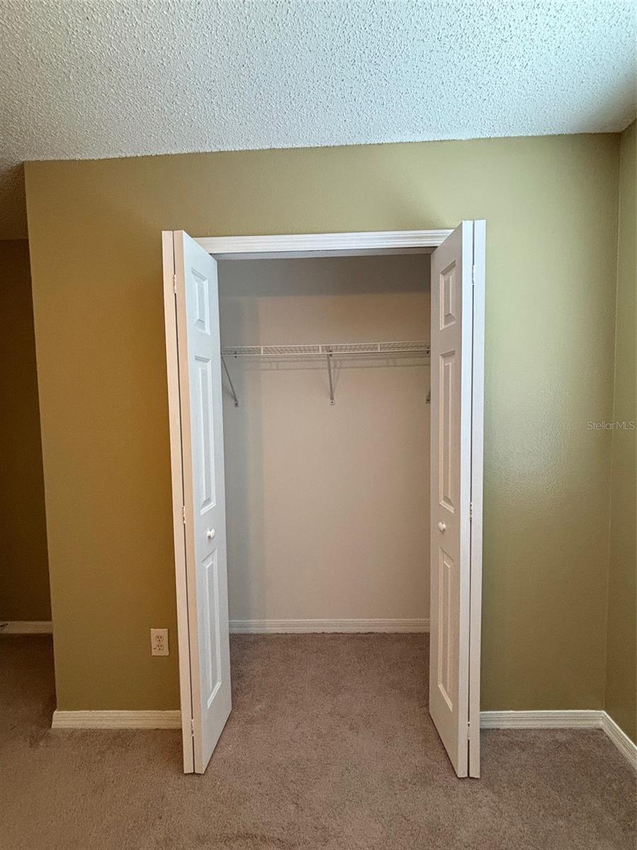 Primary bedroom - closet