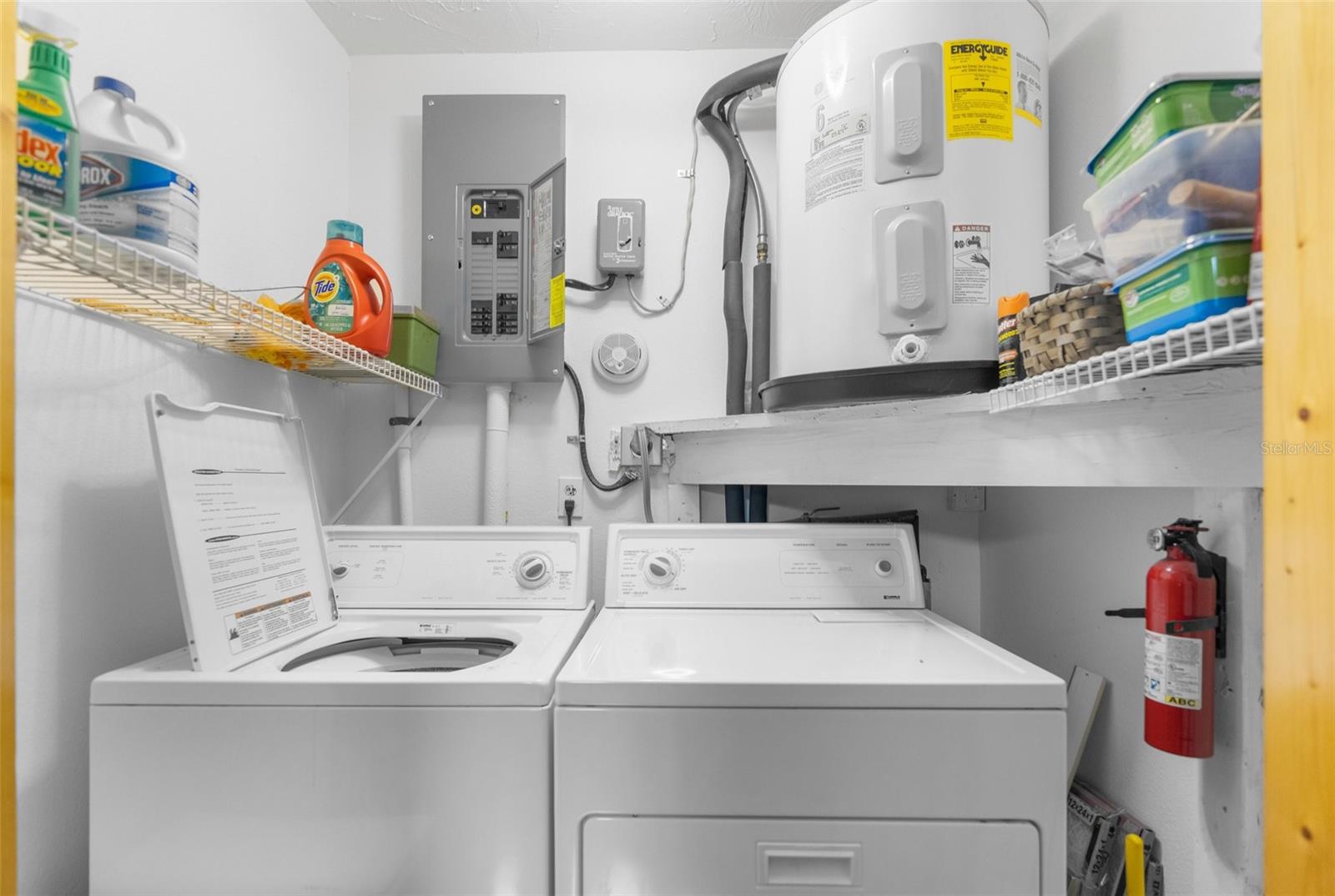 Guest house, laundry room