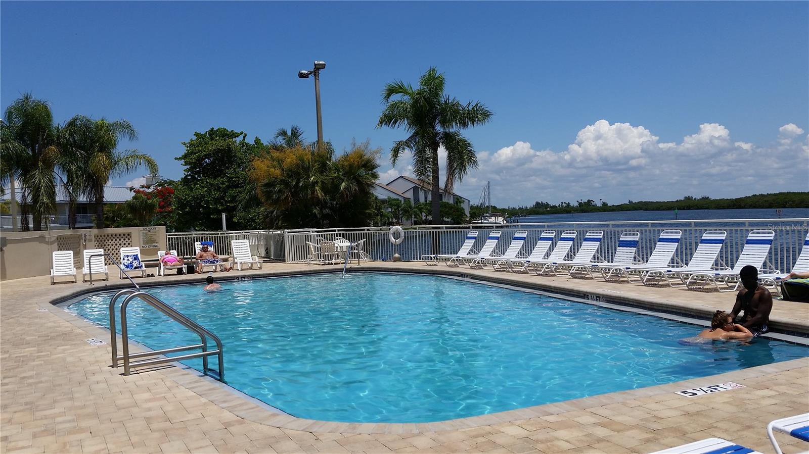 Canal Front Little Harbor Pool