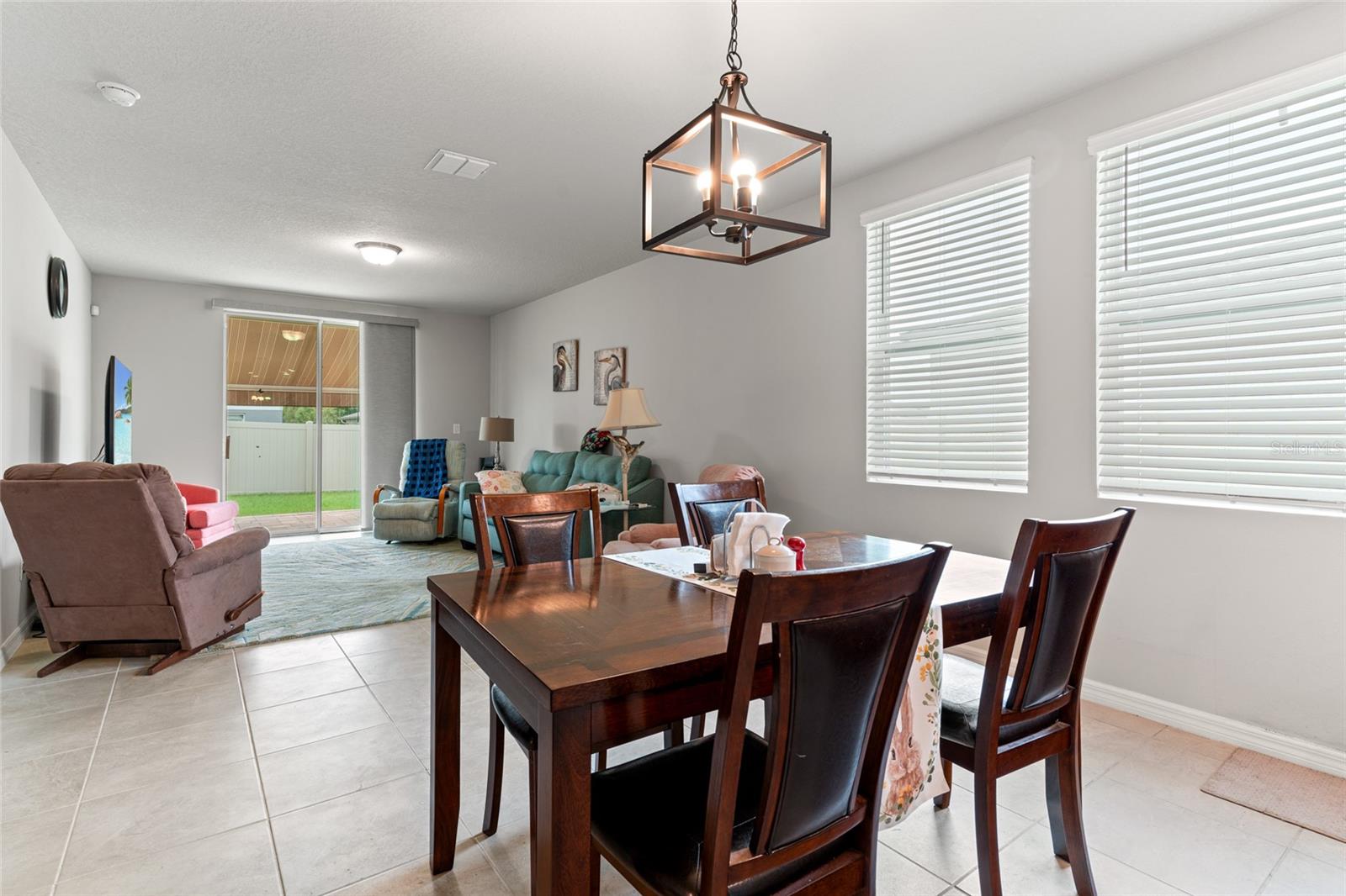 Dining Area~ Furniture included, only a few years old