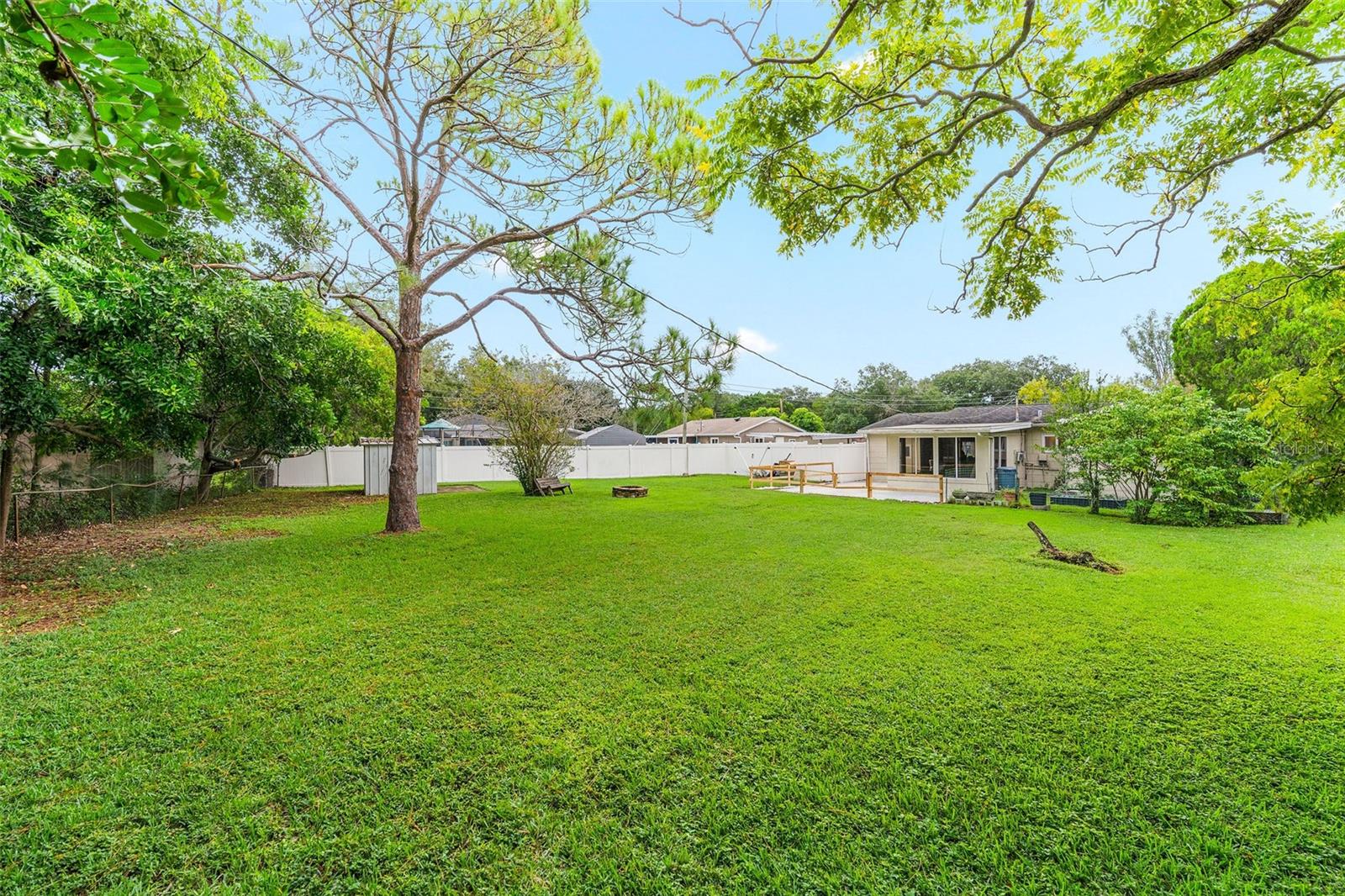 Large Wonderful Yard