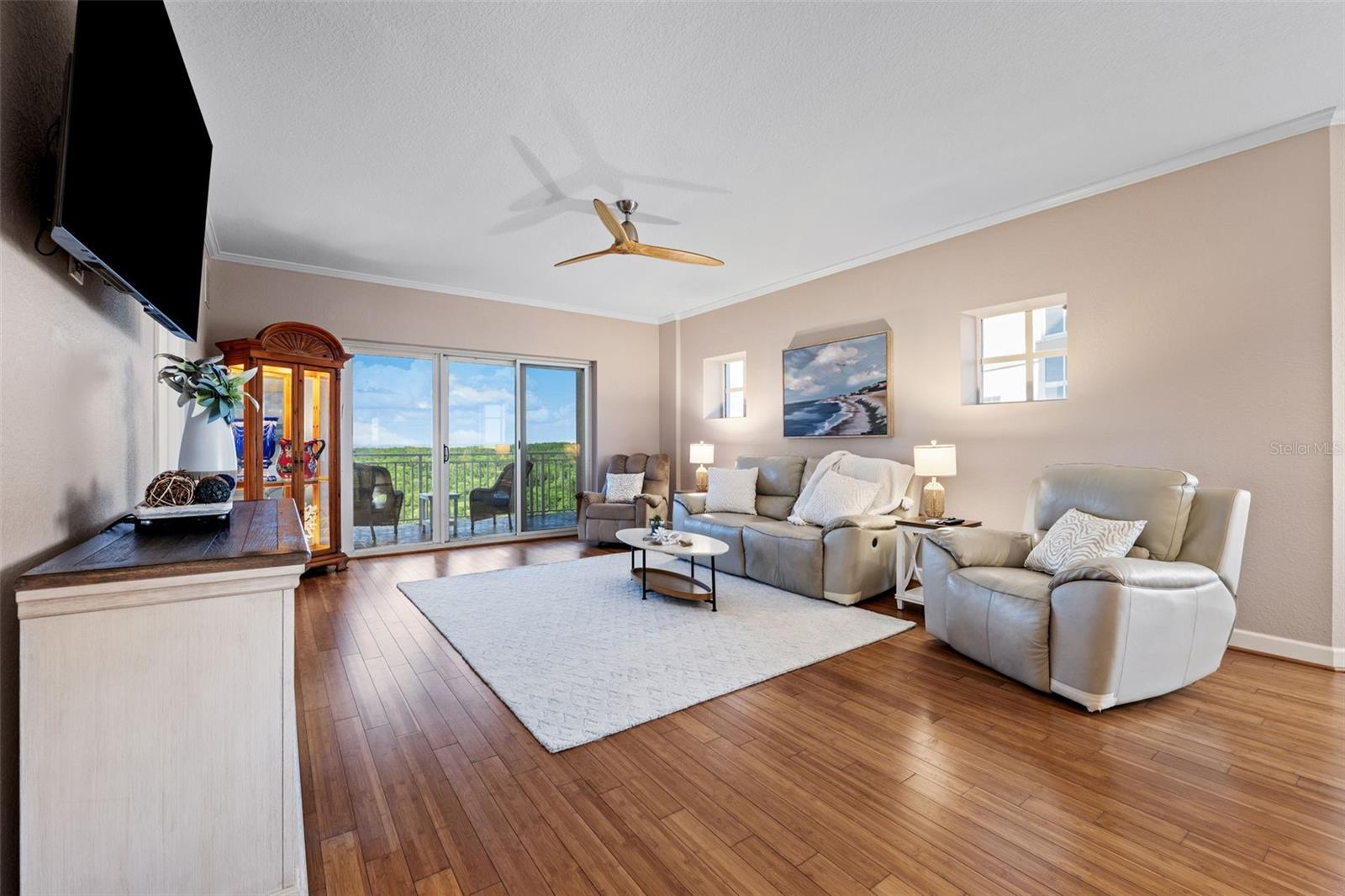 Large Great Room With Engineered Hardwood Floors