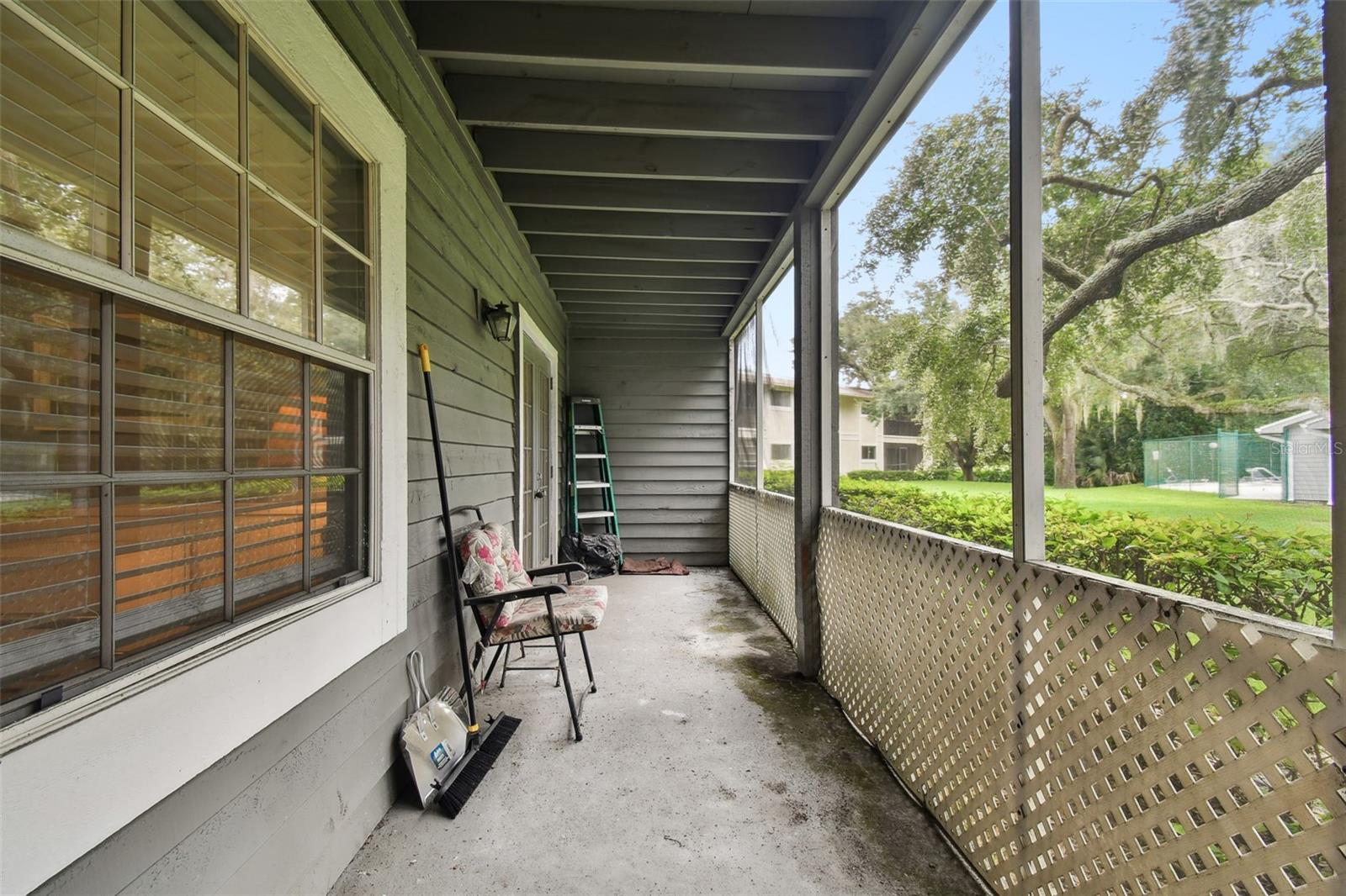 Screened in Patio