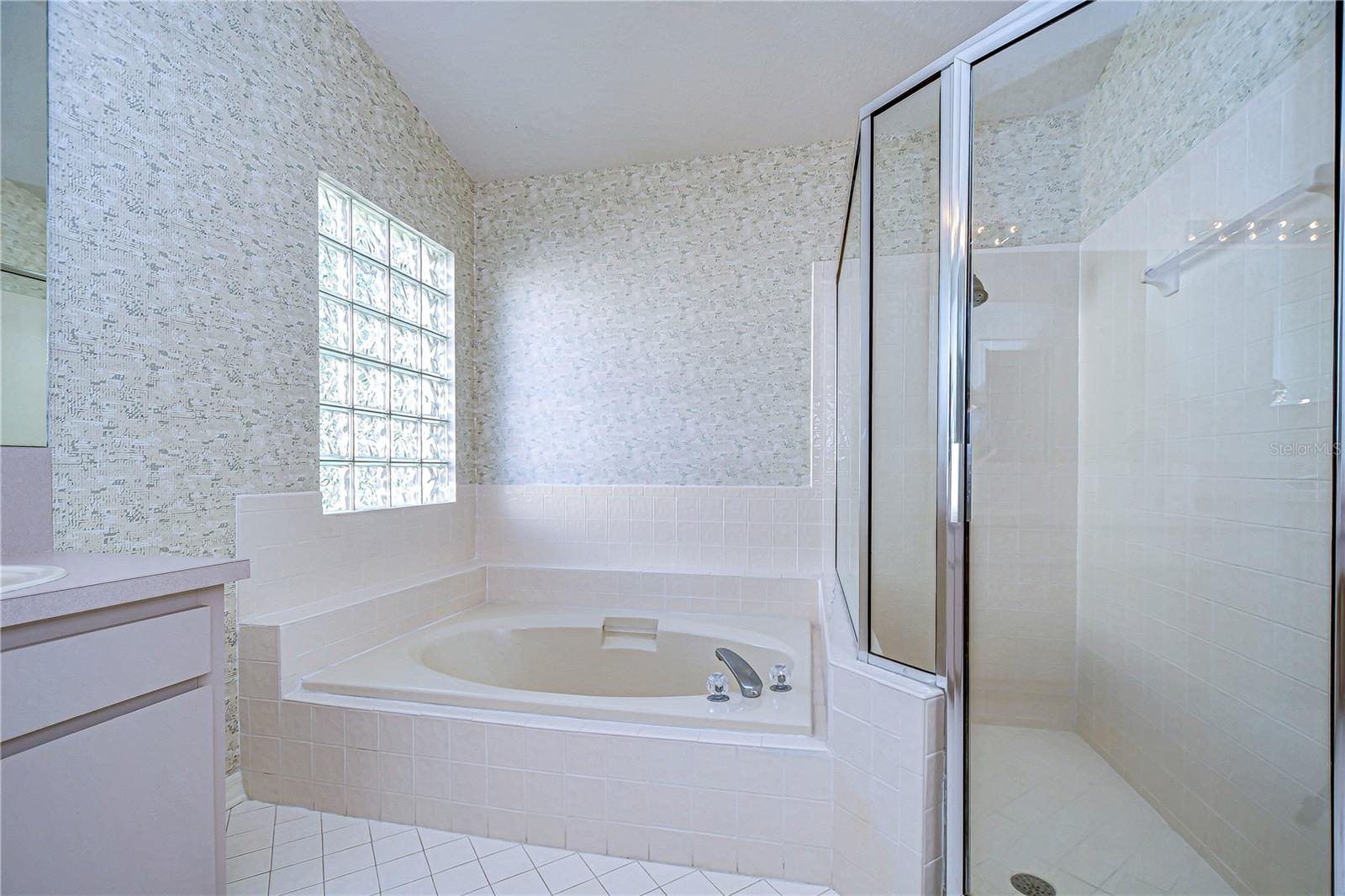 Garden tub and walk-in shower!