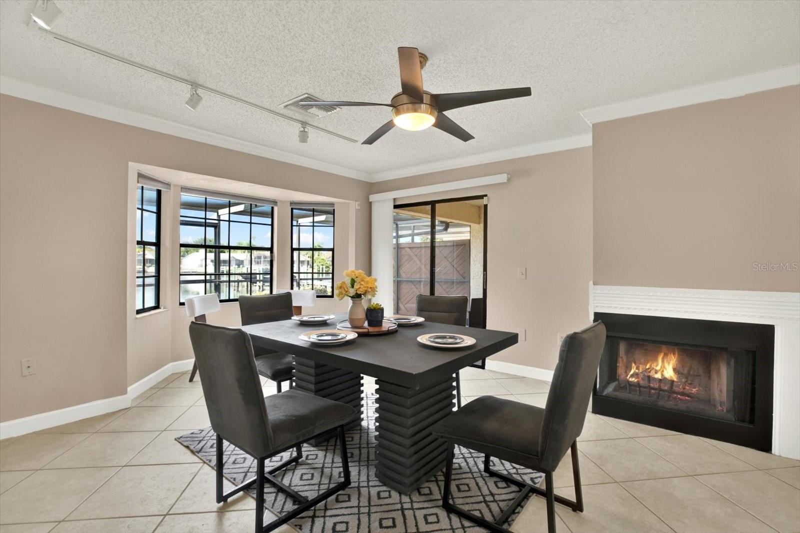 dining room off kitchen