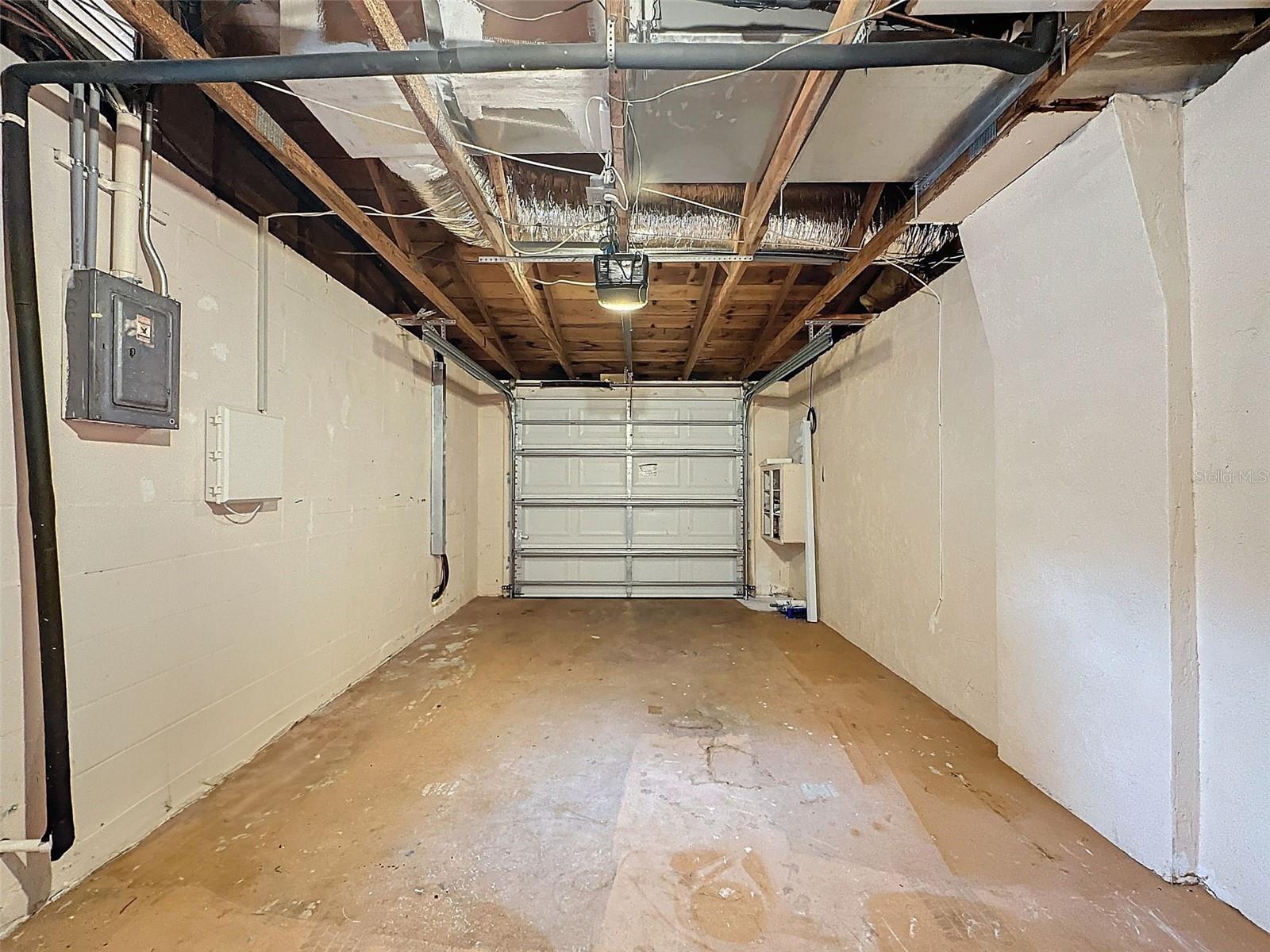 Garage w/newer garage door