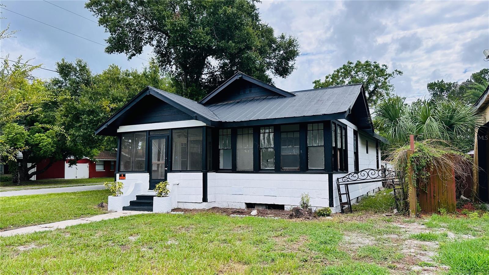 Beautiful 1923 Bungalow