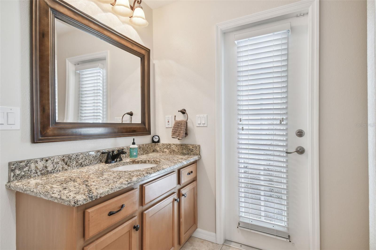 Granite Counter Pool Bath~