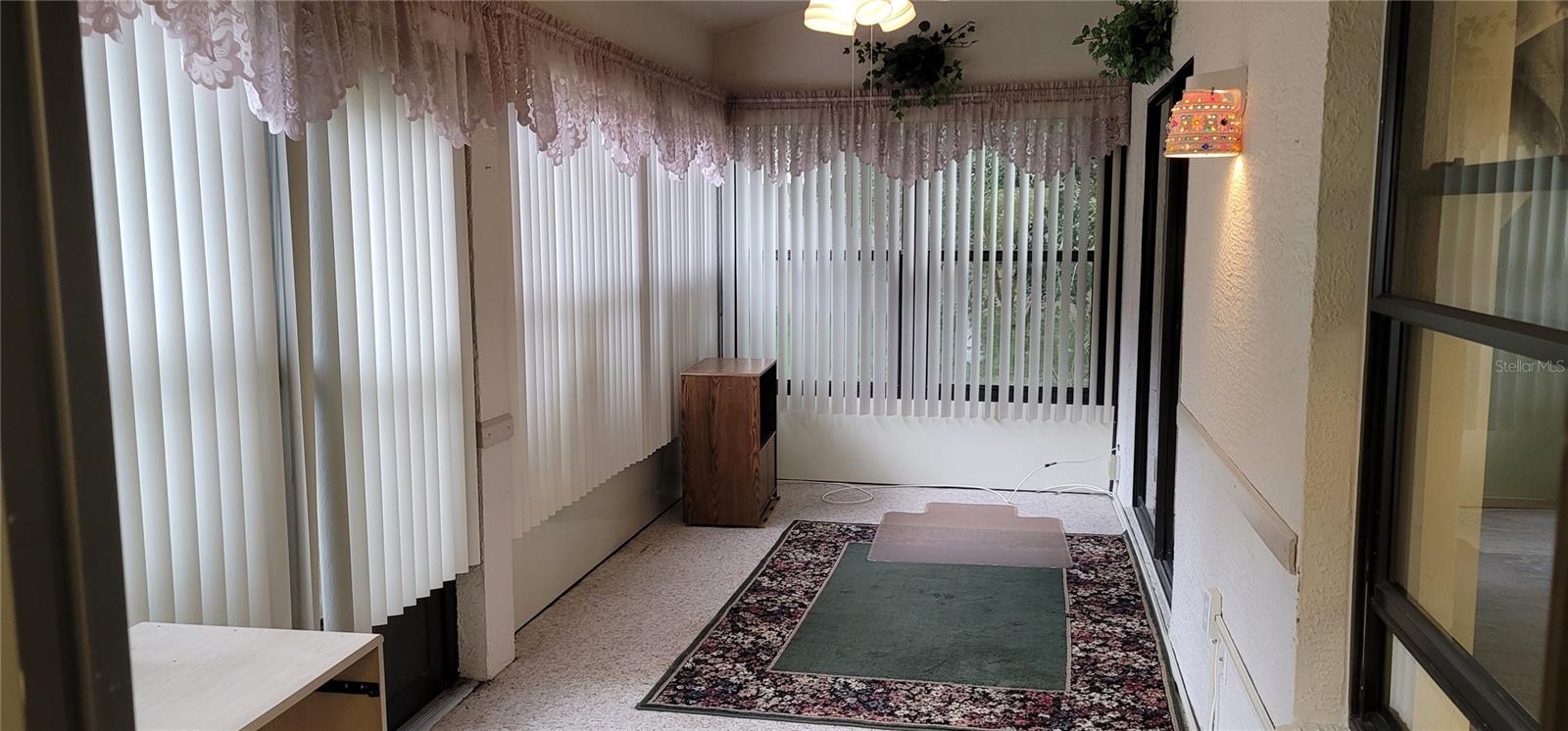 FLorida Room with Central AC