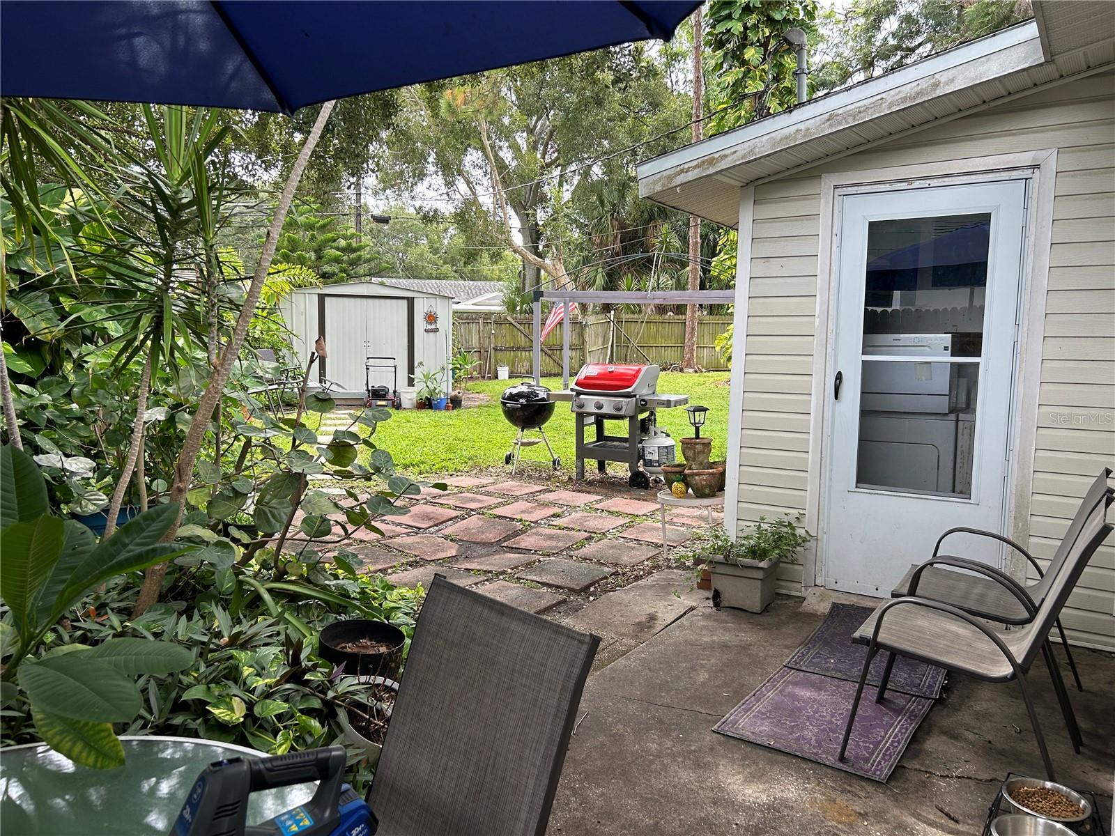 Backyard / Exterior Laundry Room