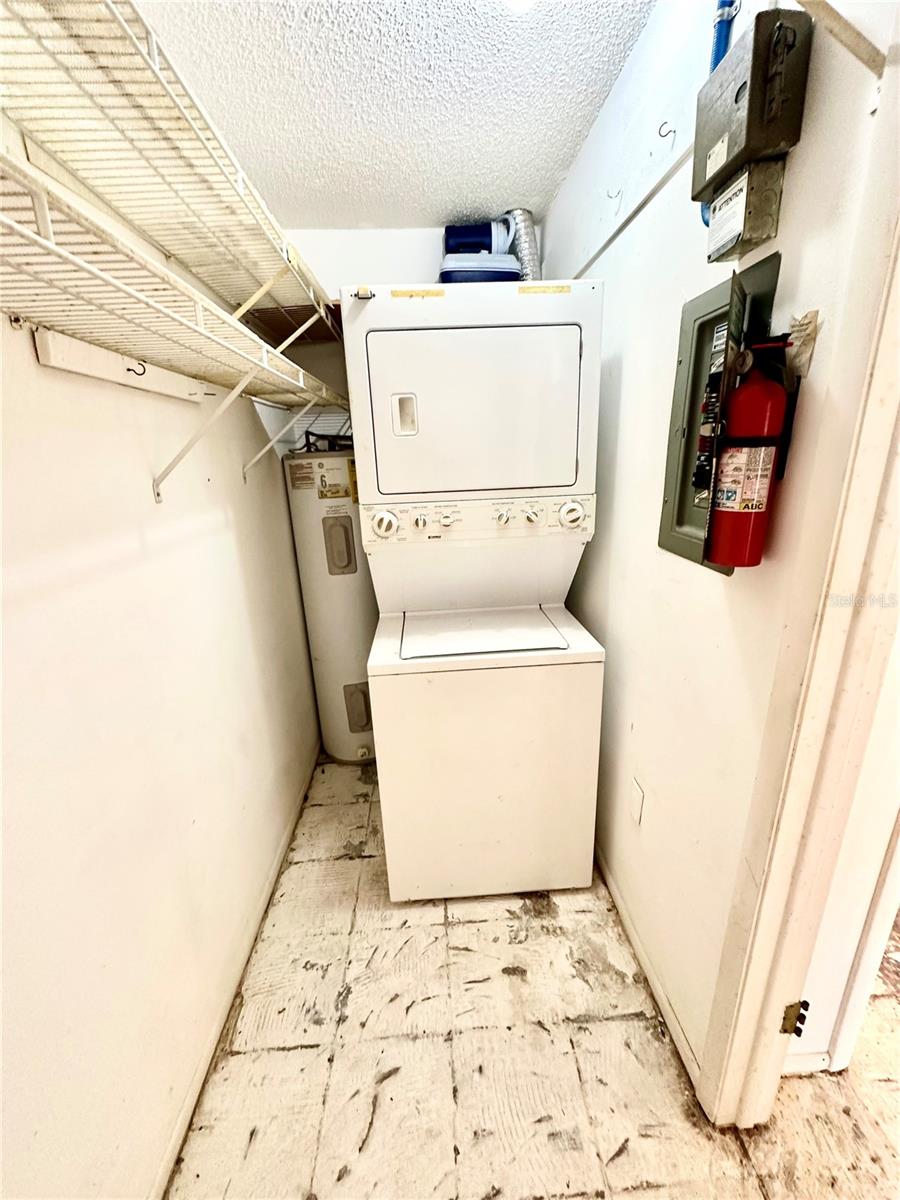 Utility closet washer dryer waterheater