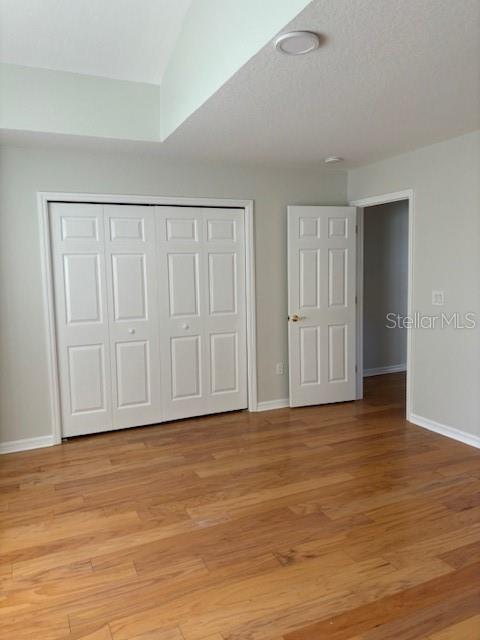 guest room - built-in closet