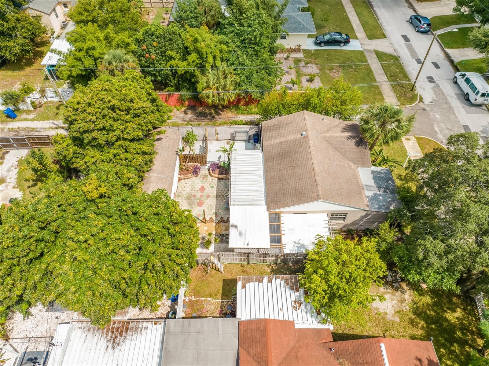 Studio on left and primary residence on right (Studio occupied and wasn't able to be photographed)