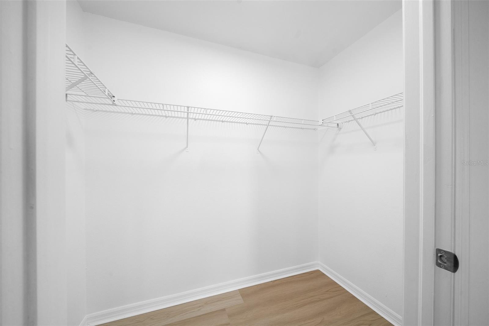 walk-in closet