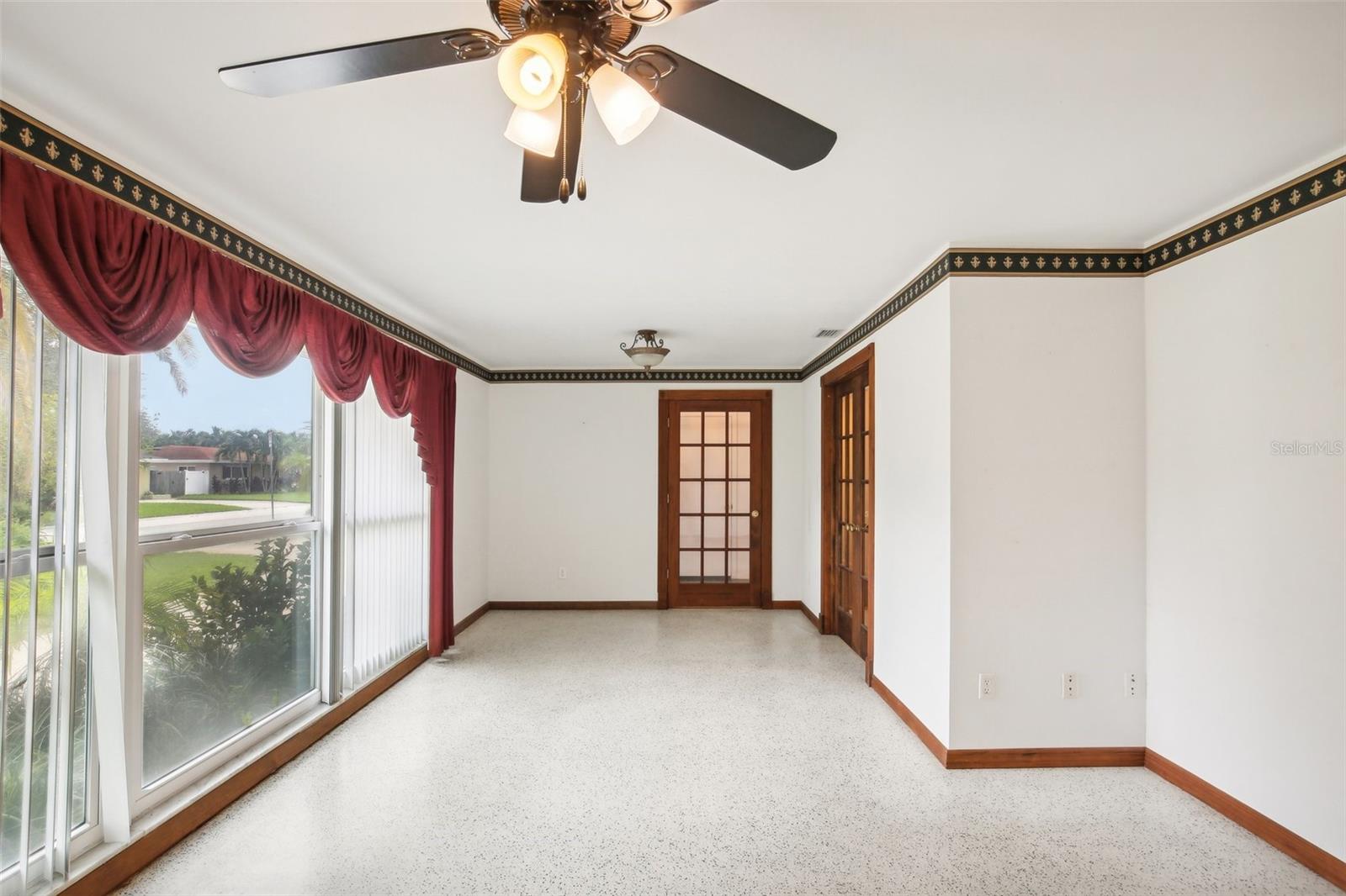 Formal Dining/Living Room