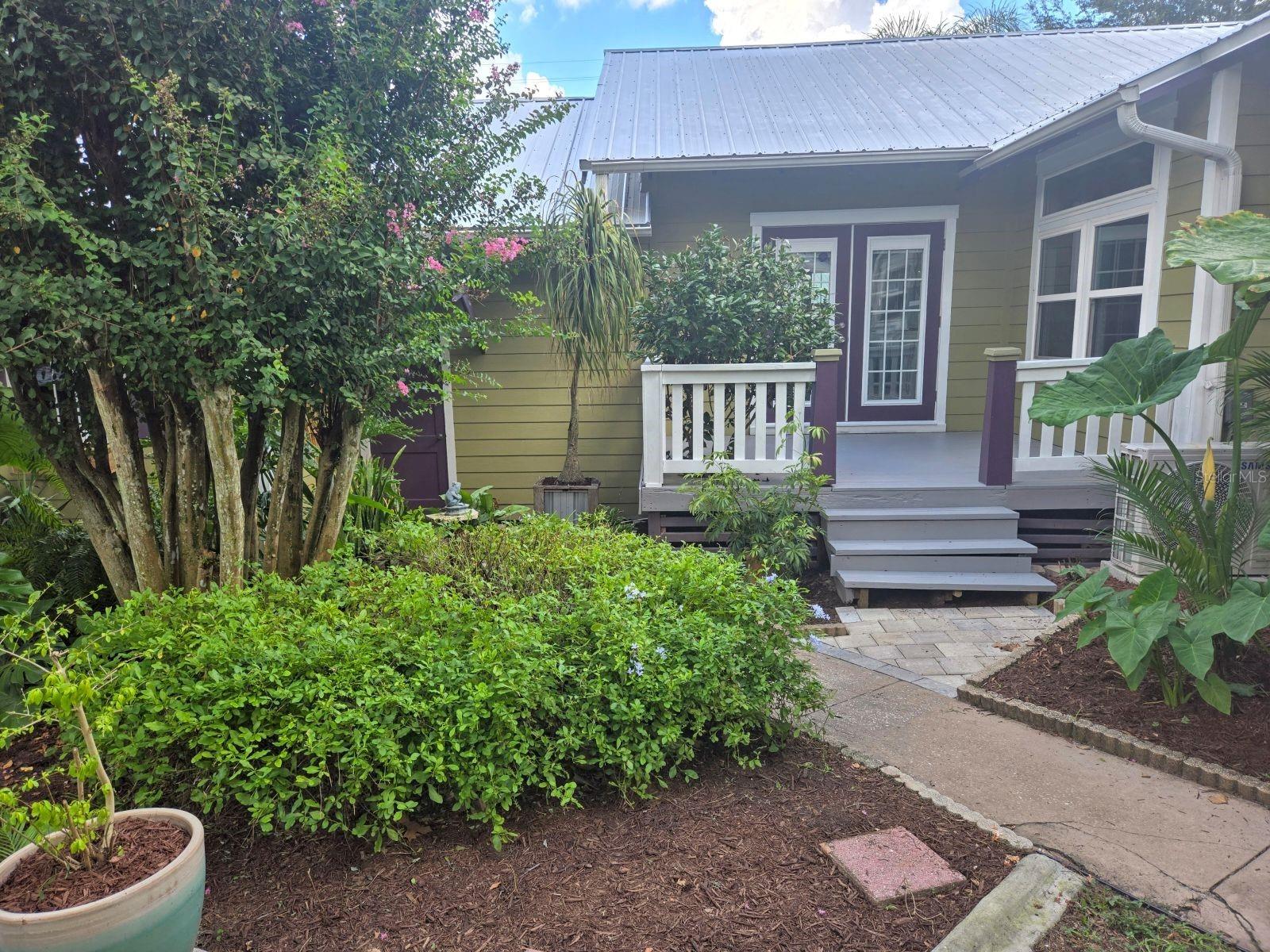 deck leading from Family room