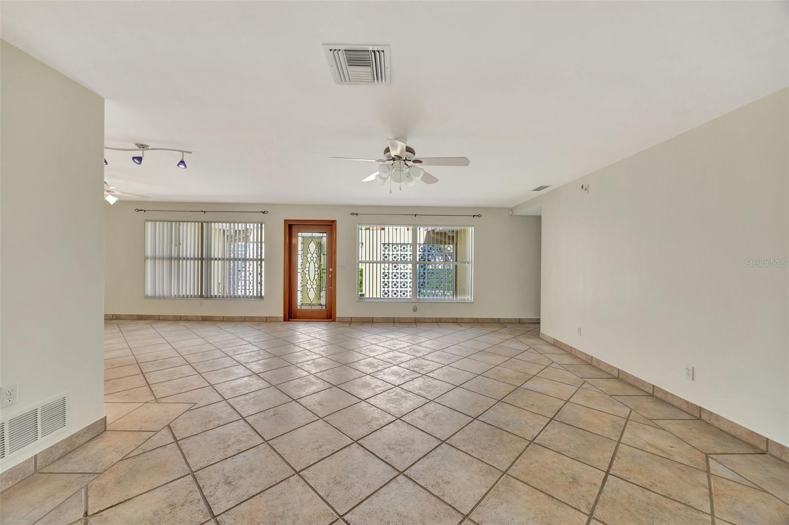 Lovely entrance into your large living area.