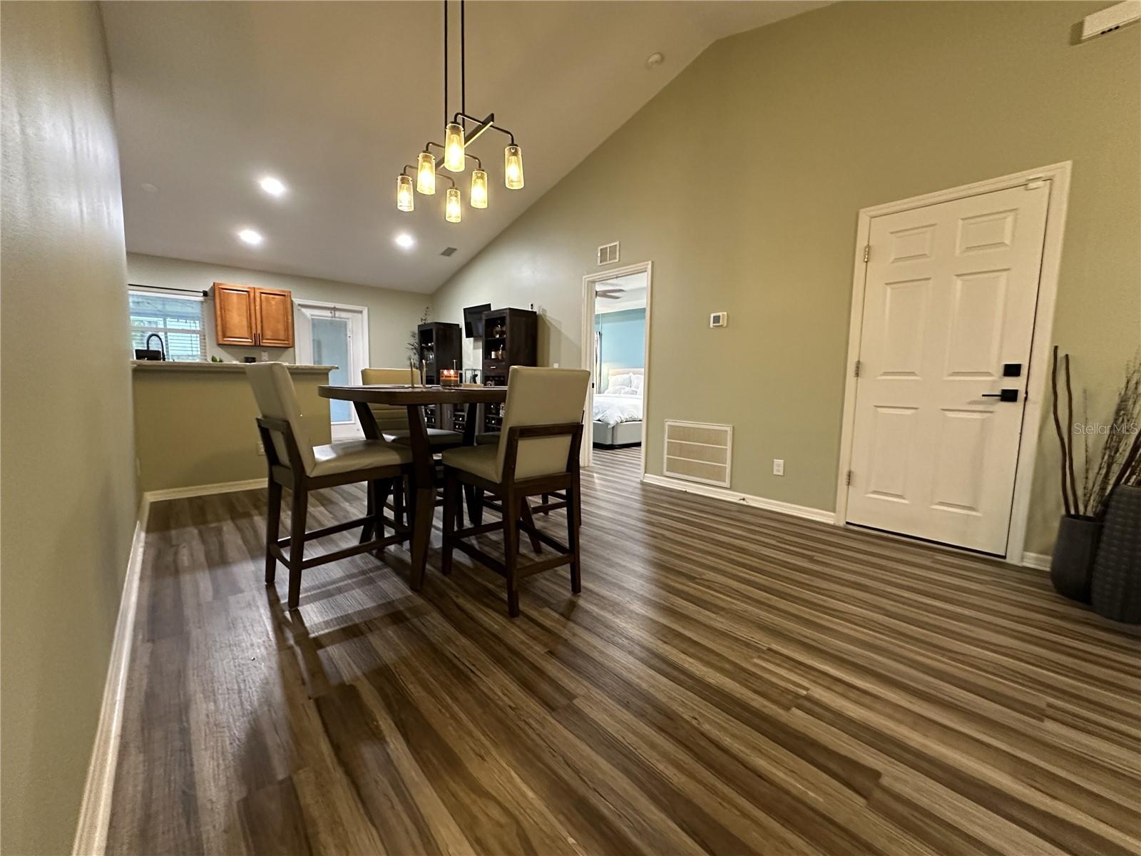 Spacious Dining Area