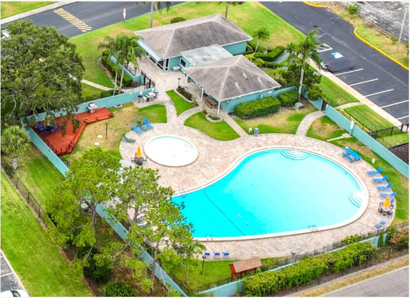 Pool, BBQ, Clubhouse areas