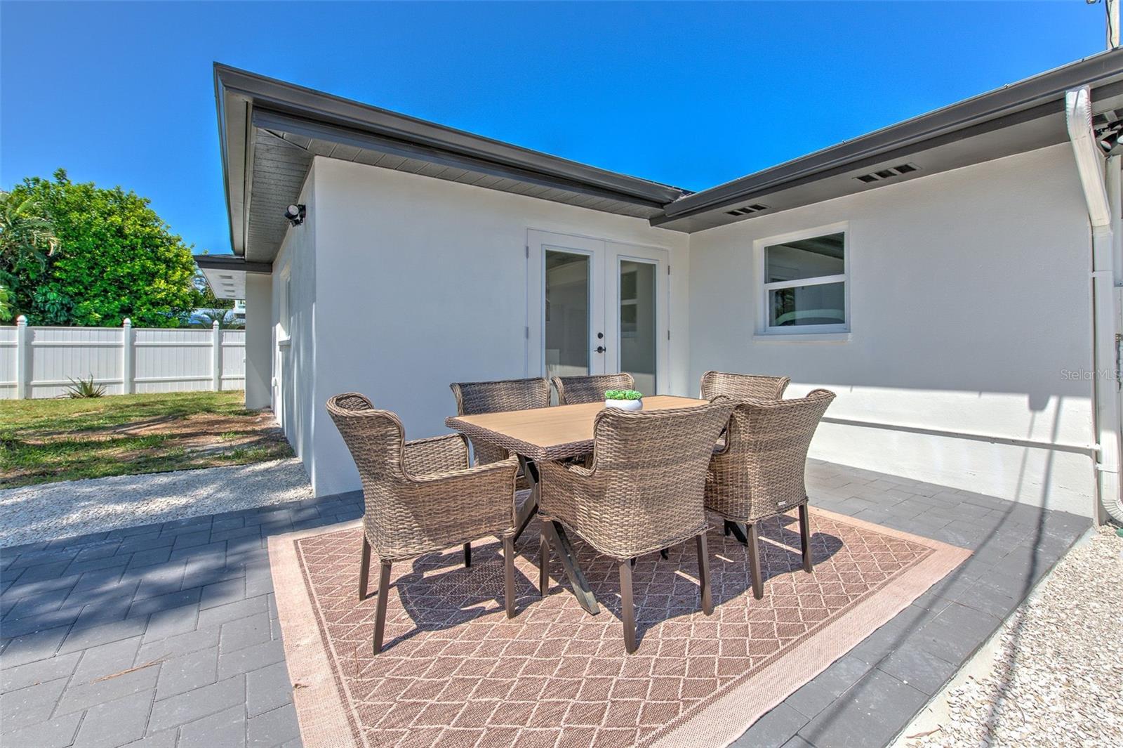 Patio with pavers perfect for outdoor dining