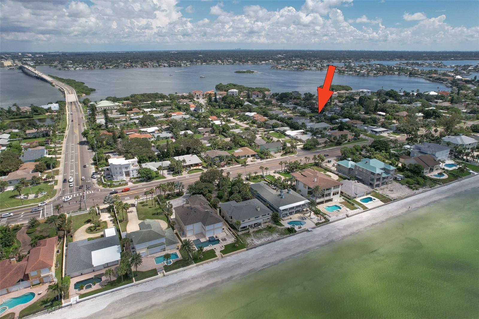 Excellent access to the Beach and the Bay