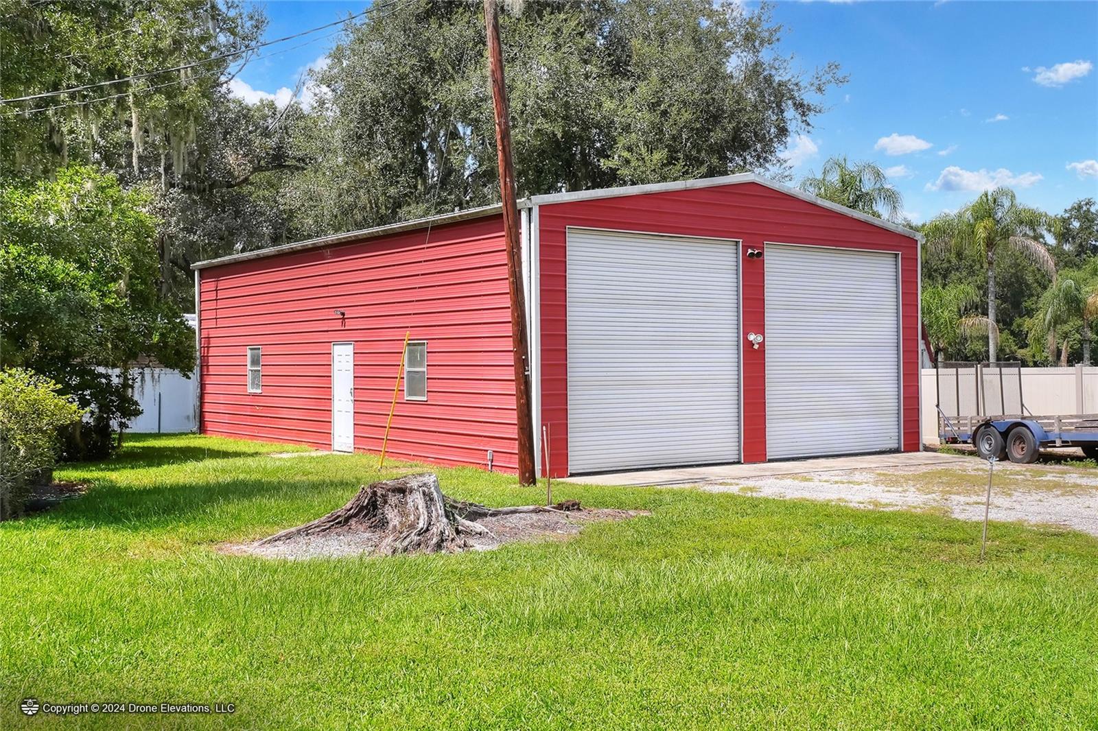 Detached Garage