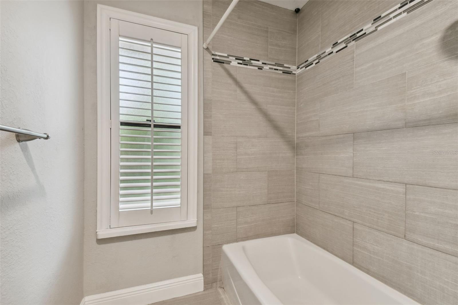 Bedroom 1 bathroom tub & shower