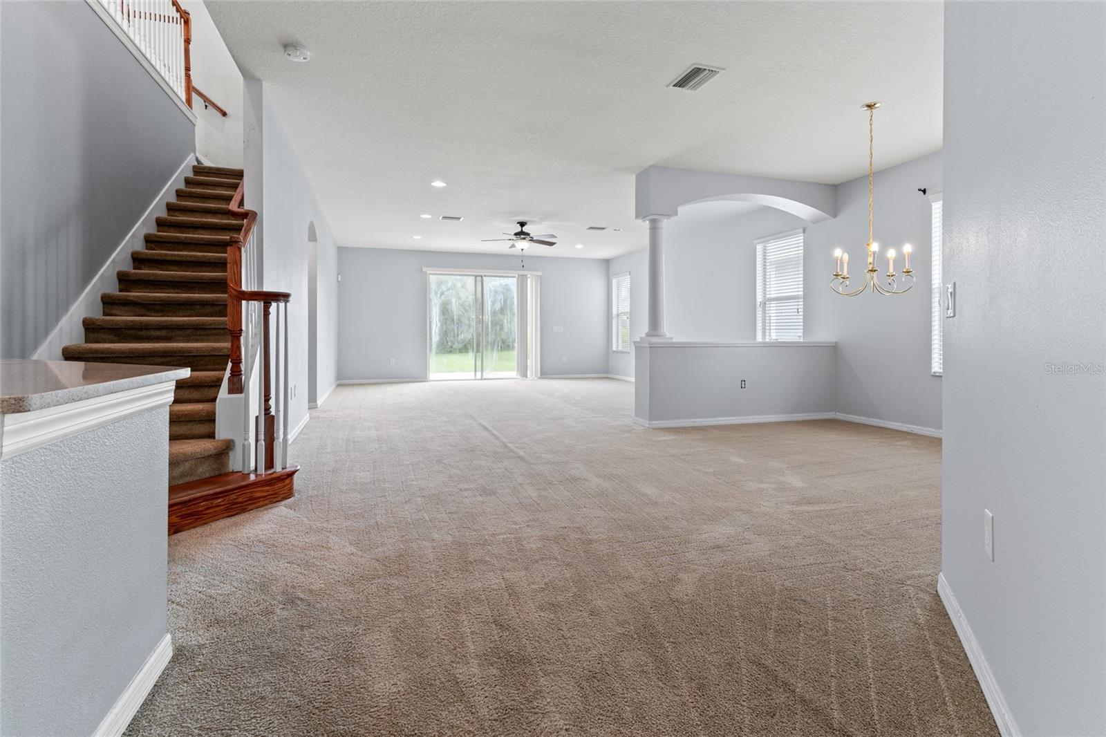 Foyer toward back