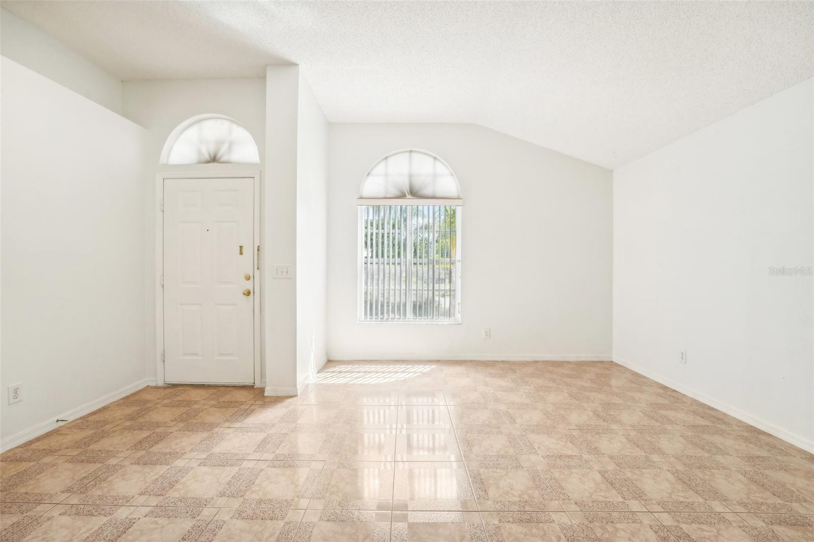 Entryway/Living Room