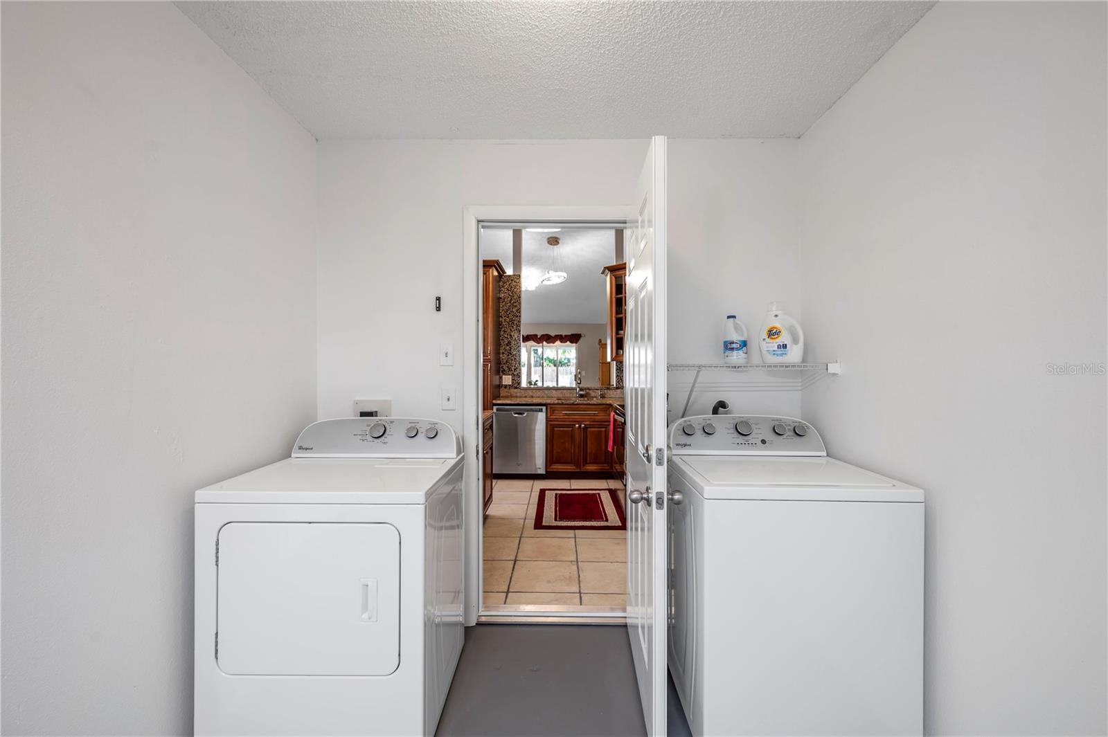 Washer & Dryer Included