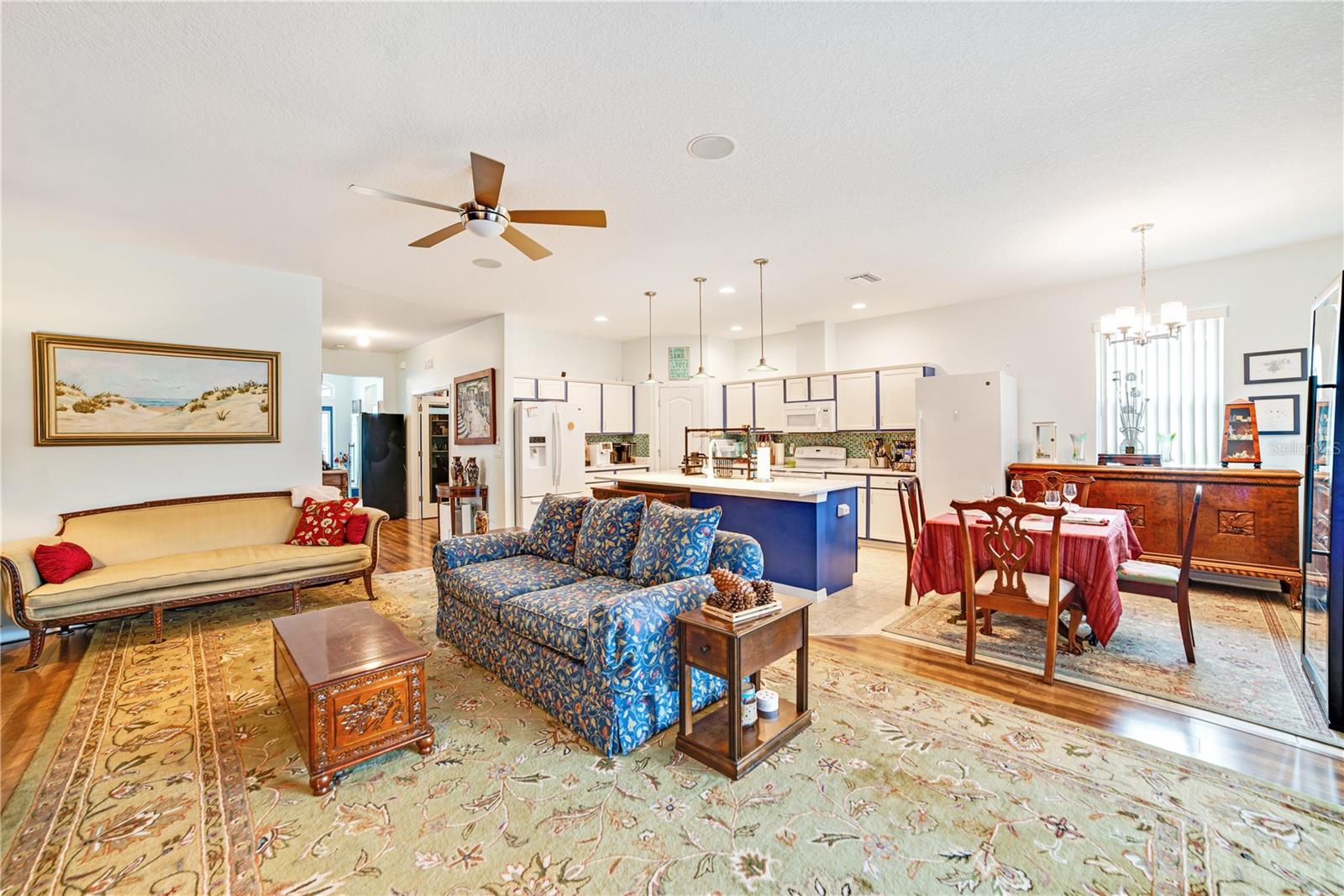 HIGH CEILINGS THROUGHOUT WITH CANNED LIGHTING IN THE KITCHEN