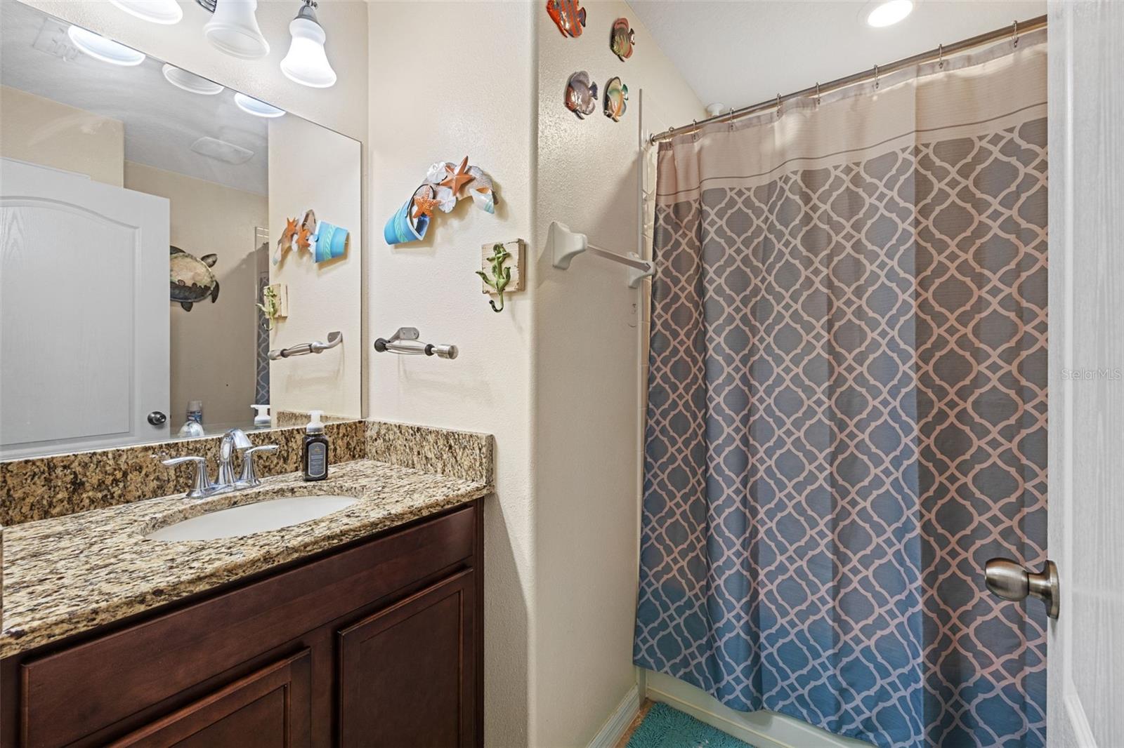 Master Bedroom Bathroom