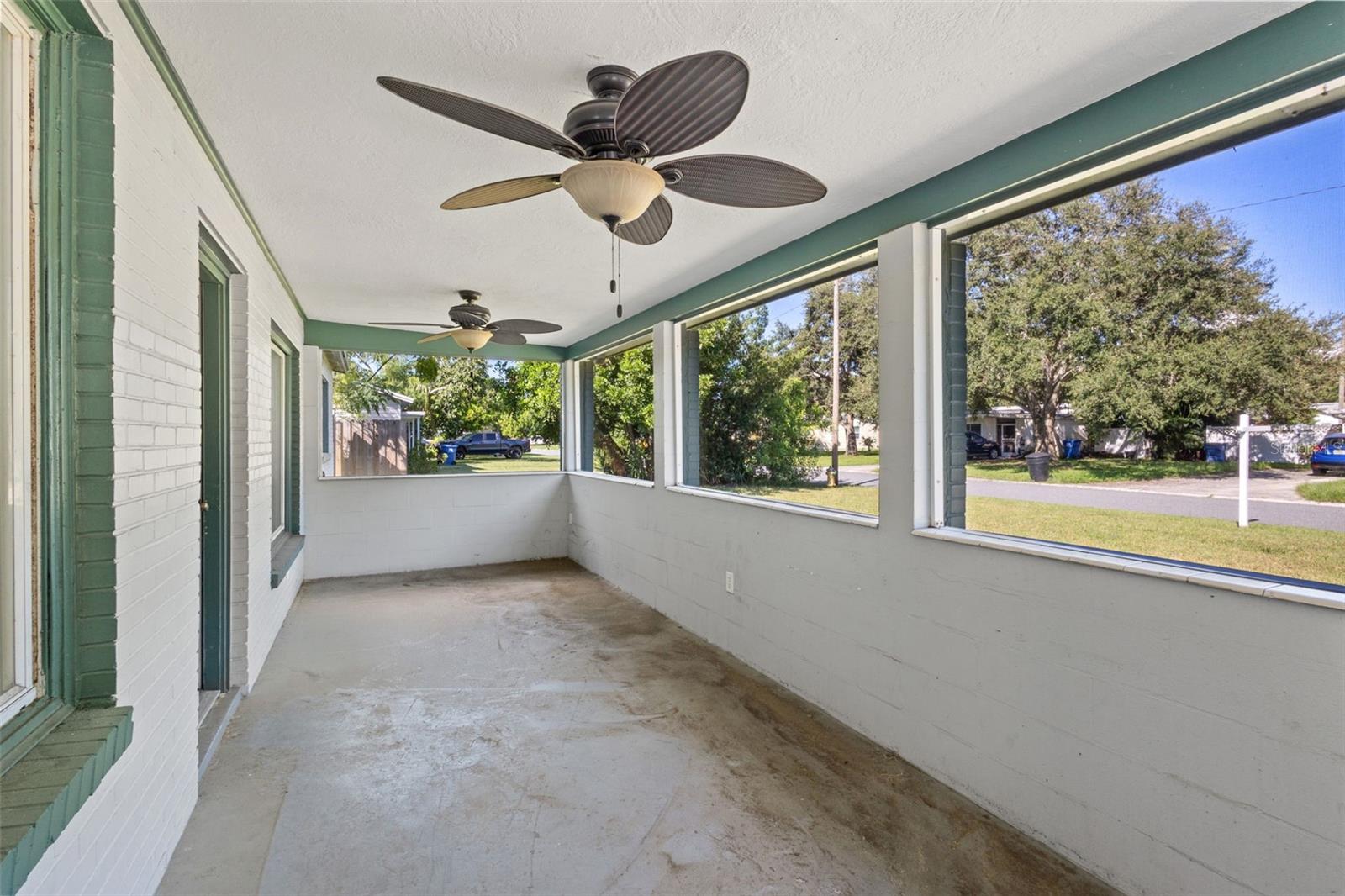 Screened-in Front Porch