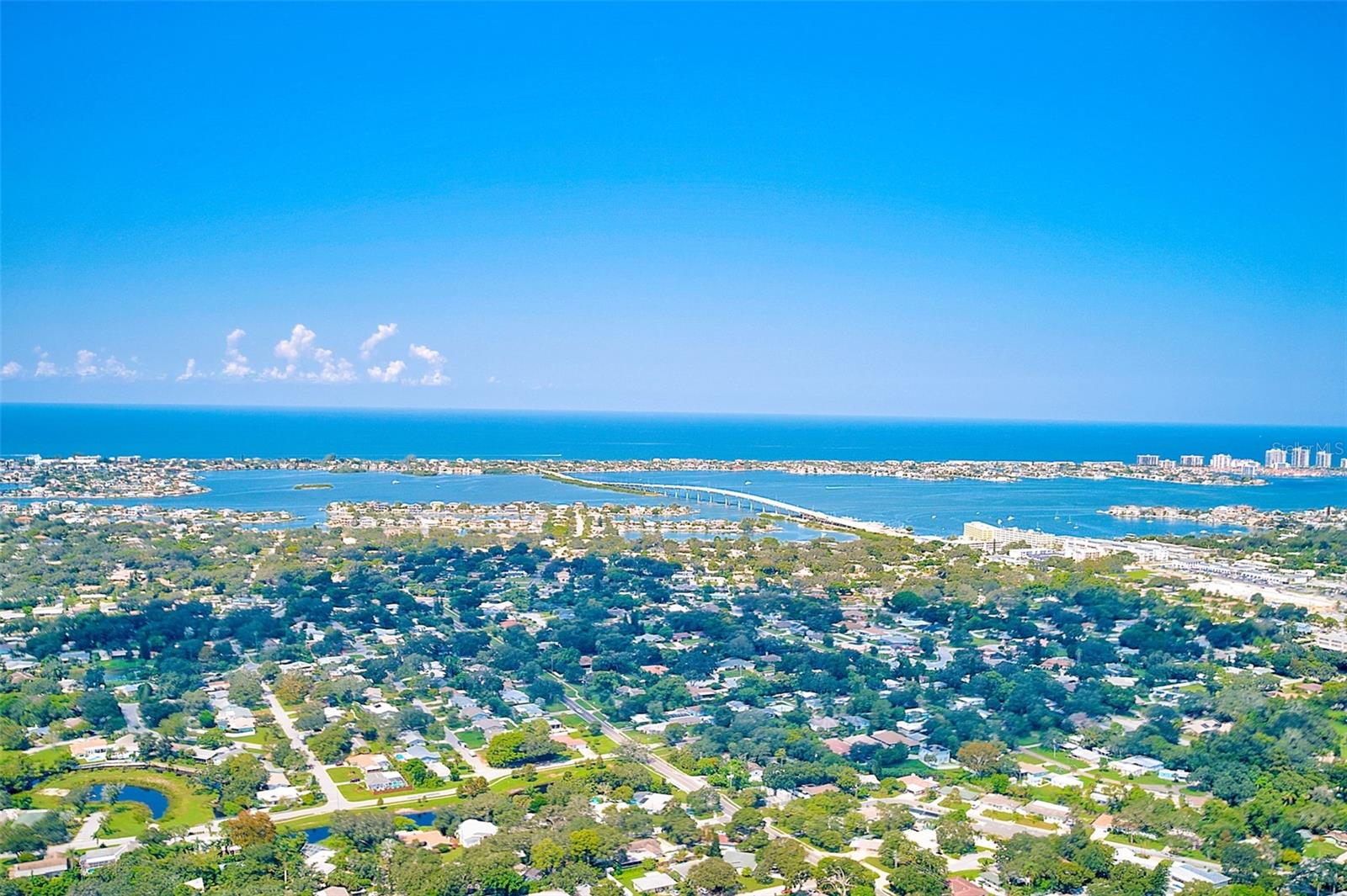 Proximity to Indian Rocks Beach!