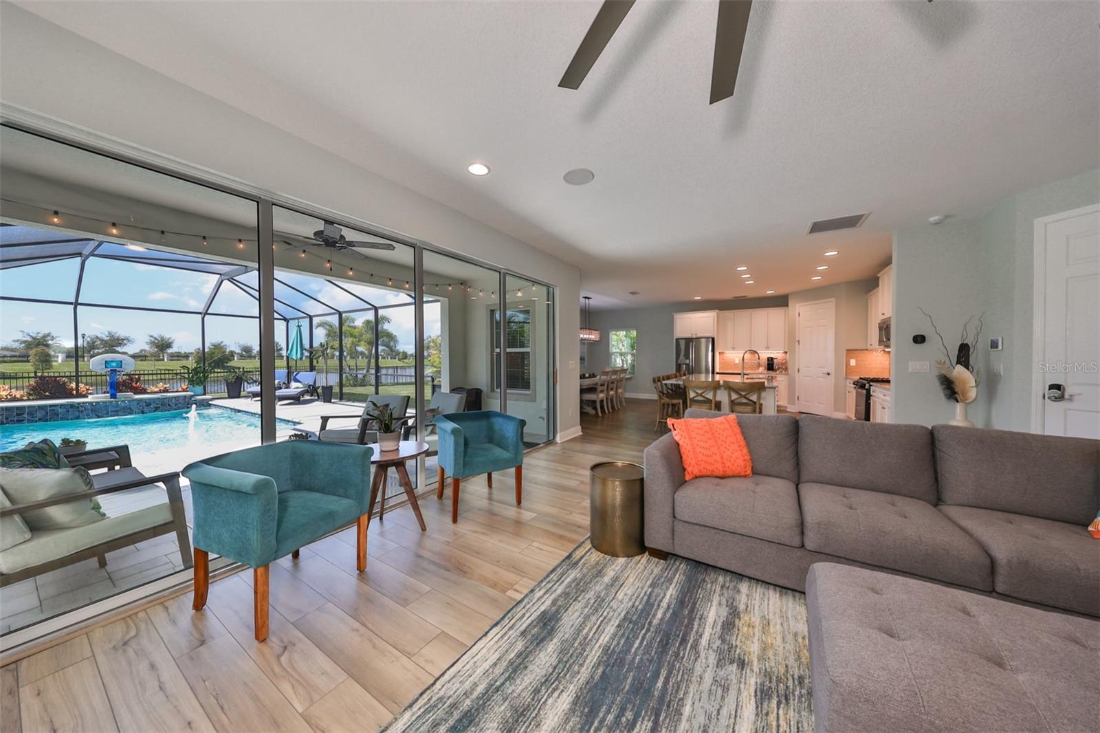 Family Room to pool and lanai